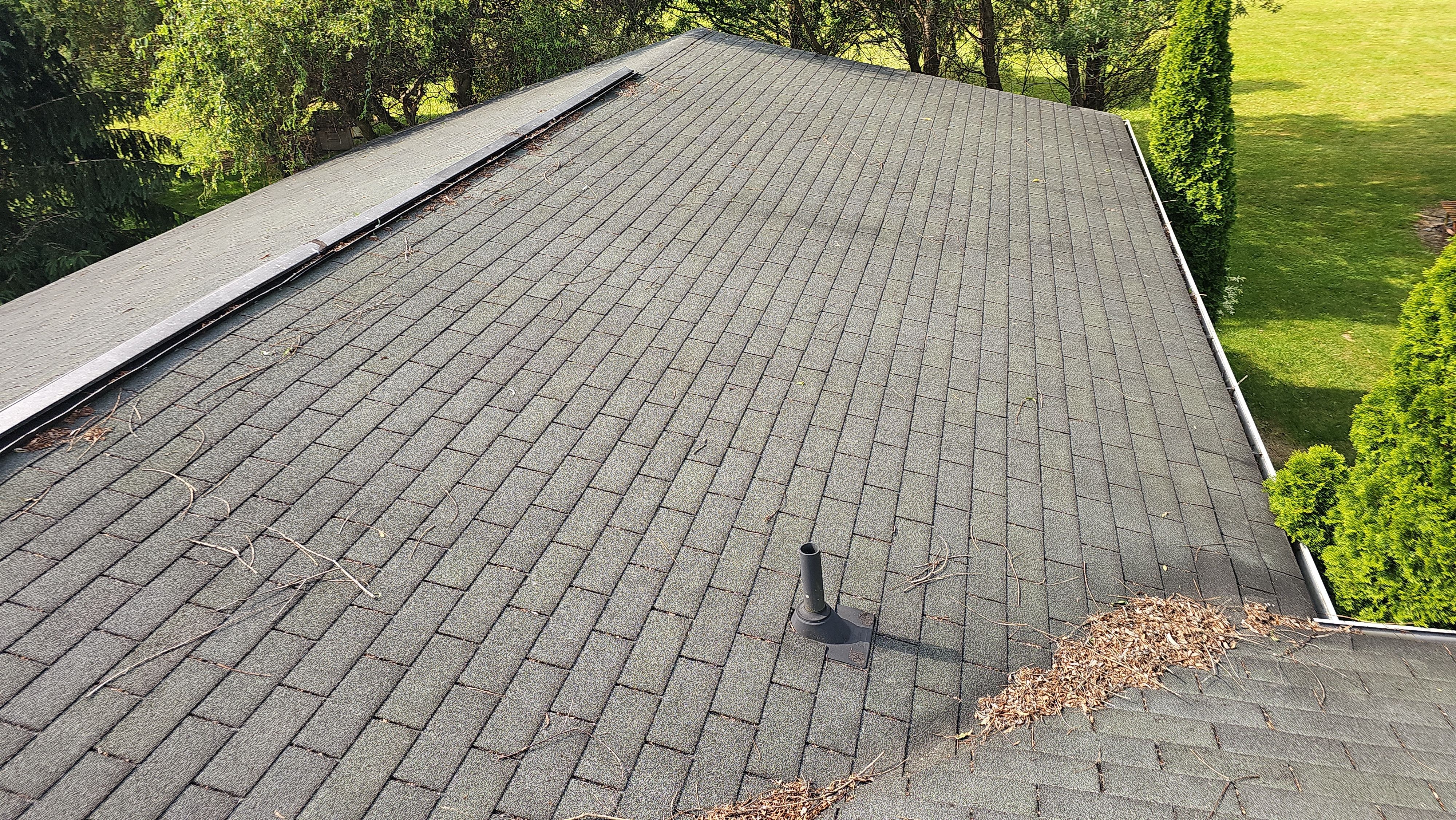Atlas Pinnacle, Color, Burnt Hickory, Drip Edge, Color, Royal Brown by Eagle Eye Roofing