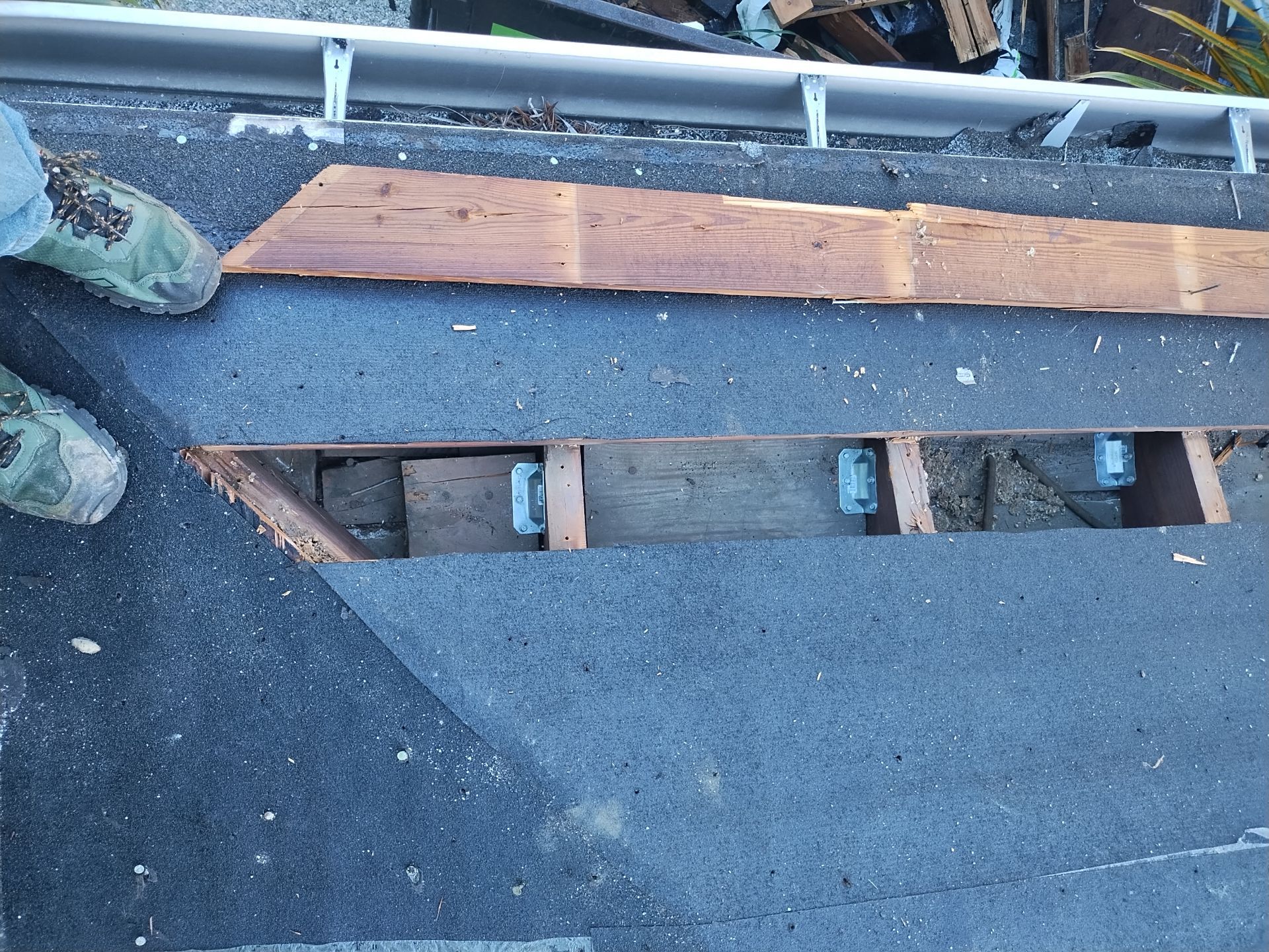 Project in St. Petersburg 33703 by Mitchell Roofing Company LLC