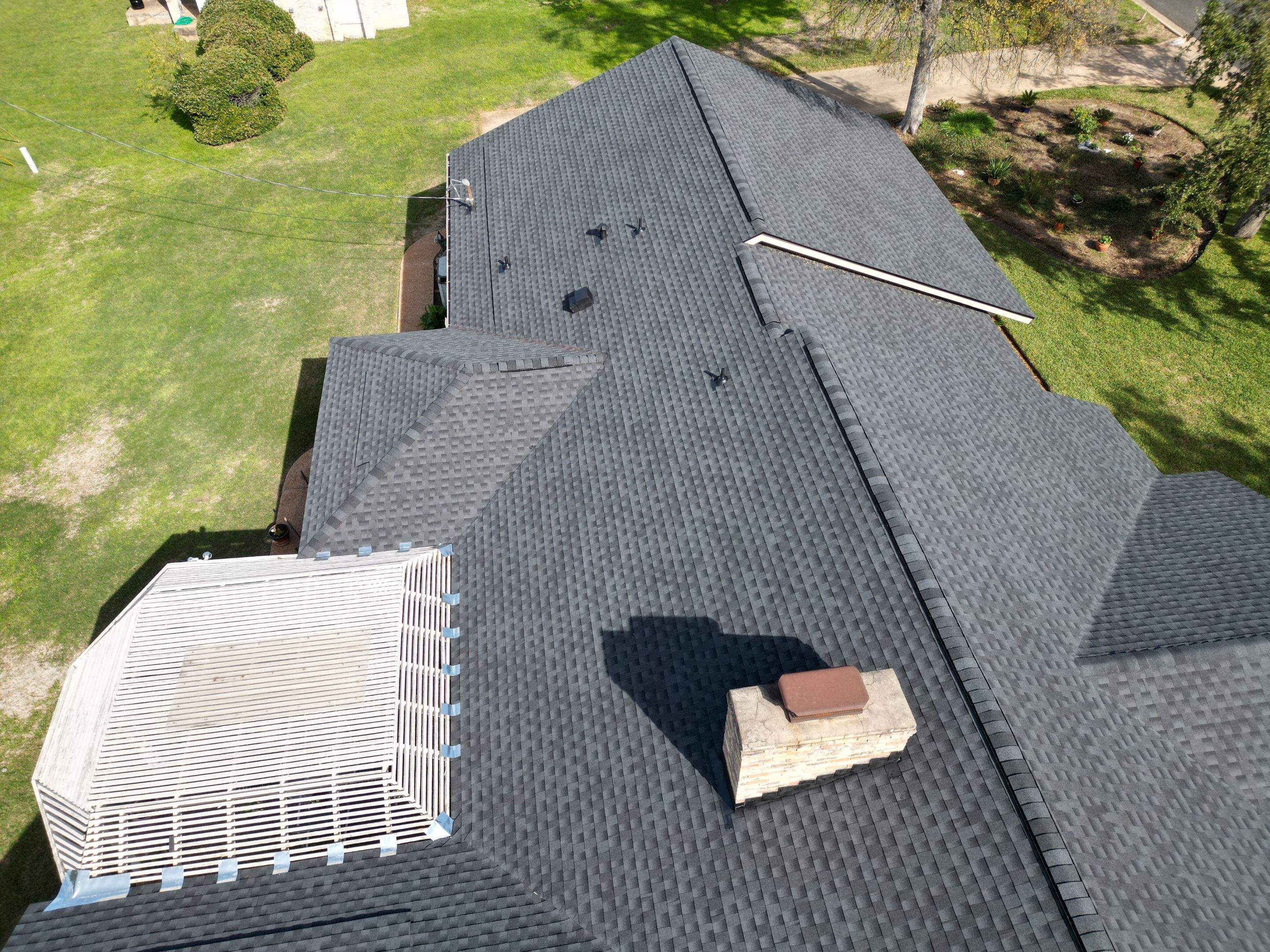 Charcoal - GAF Timberline HDZ by RoofsOnly.com