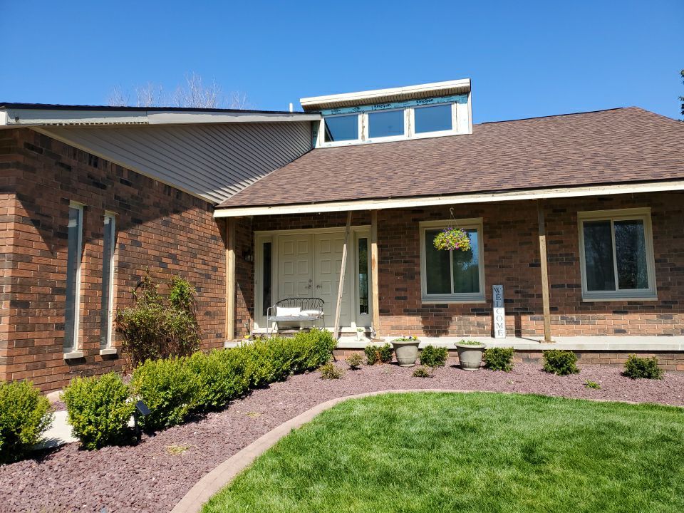 Siding Replacement using Certainteed Restoration Classic D4 by 180 Contractors