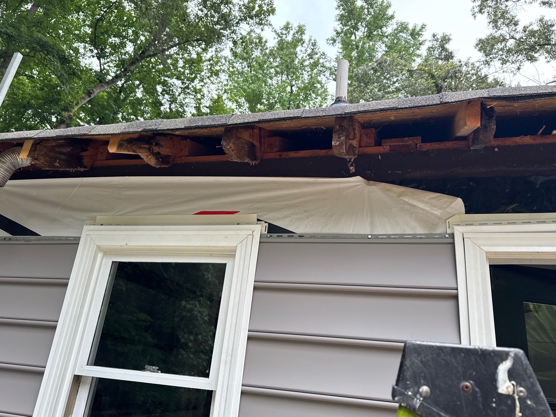 Siding Replacement and Structural Wood Rot Repairs in Mechanicsville by Cade Construction