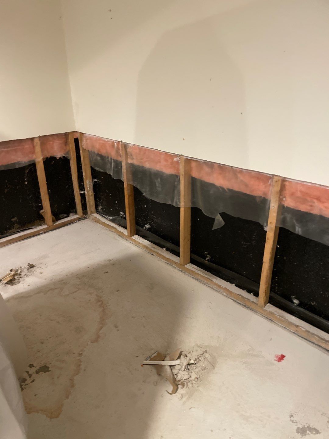 Basement rebuilt after flood by Eco-Nature Construction Inc.