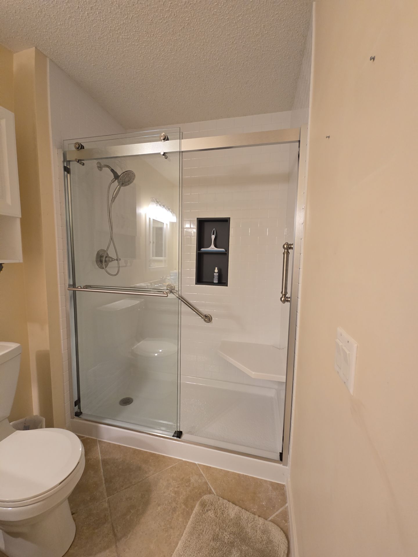 WIS - Acrylic White Subway  by Homestar Solutions 