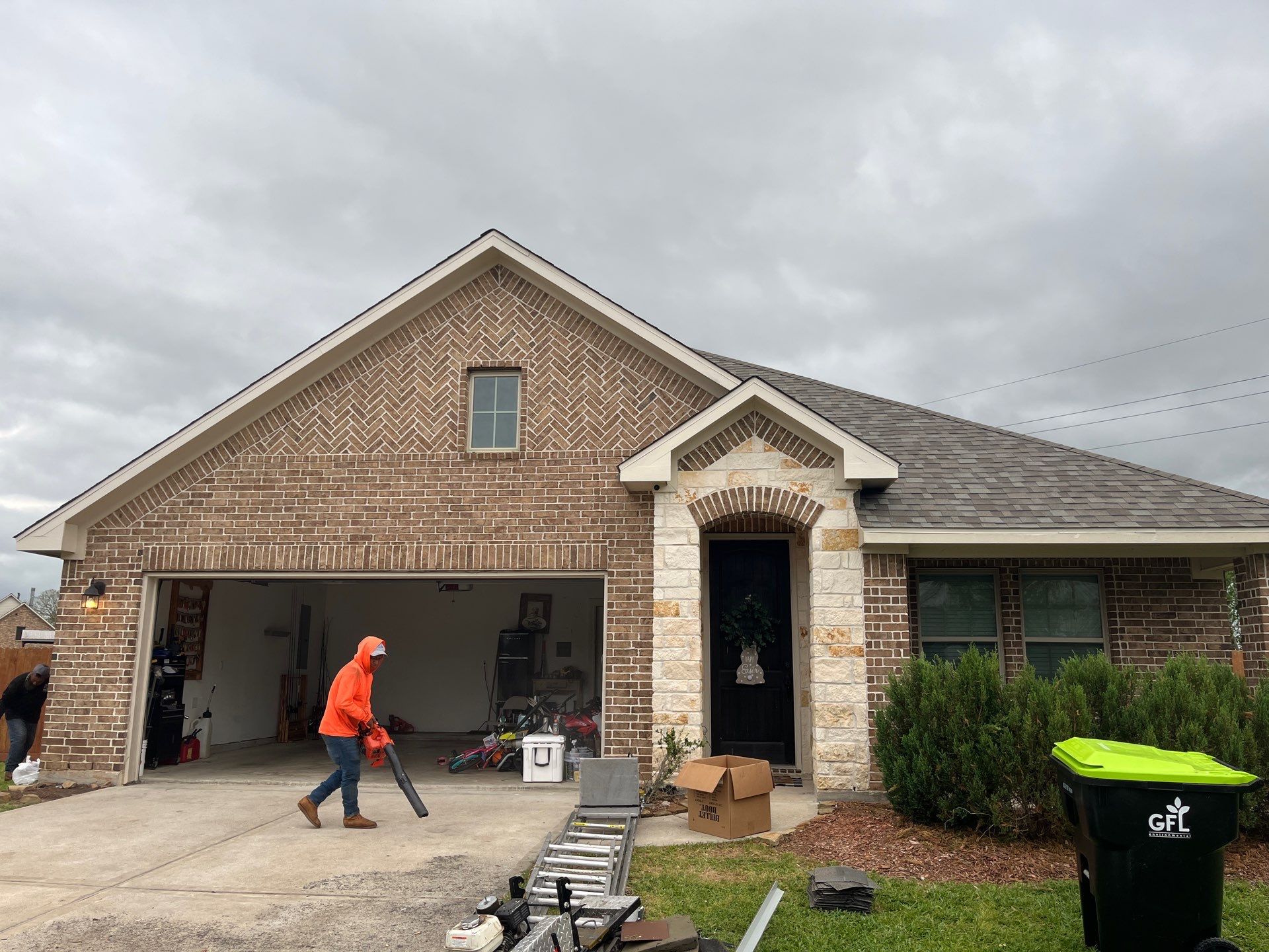 Hail Damage using Owen's Corning Duration (Lifetime) Shingles by Roof Repair Company
