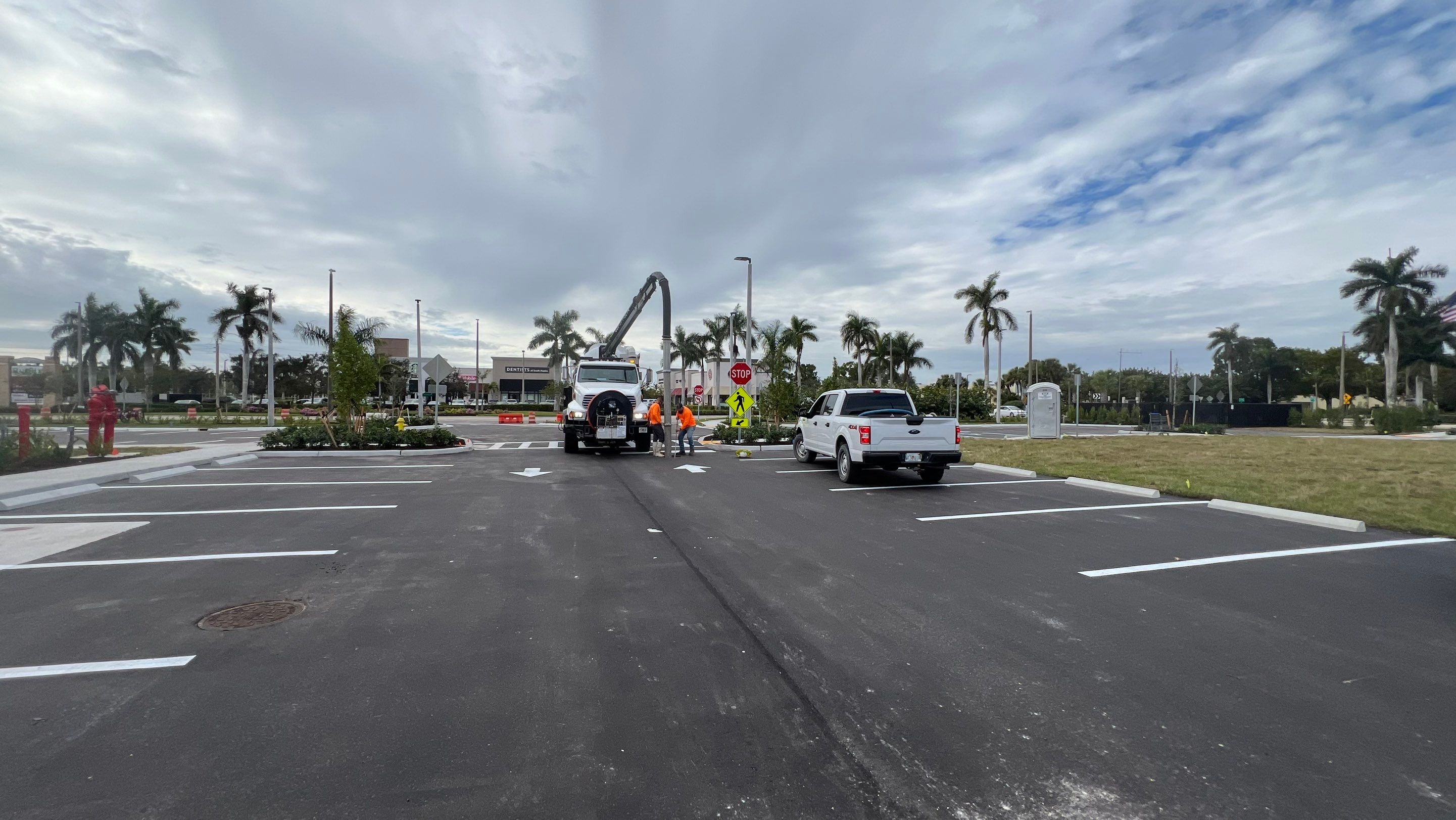 New Construction Commercial Parcel Stormwater System Cleaning by APS Power & Water