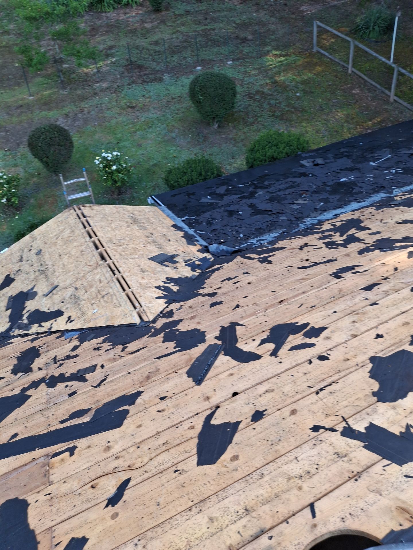 Residential Roofing Installation using GAF Timberline HDZ Fox Hollow Grey by Rainstoppers Roofing