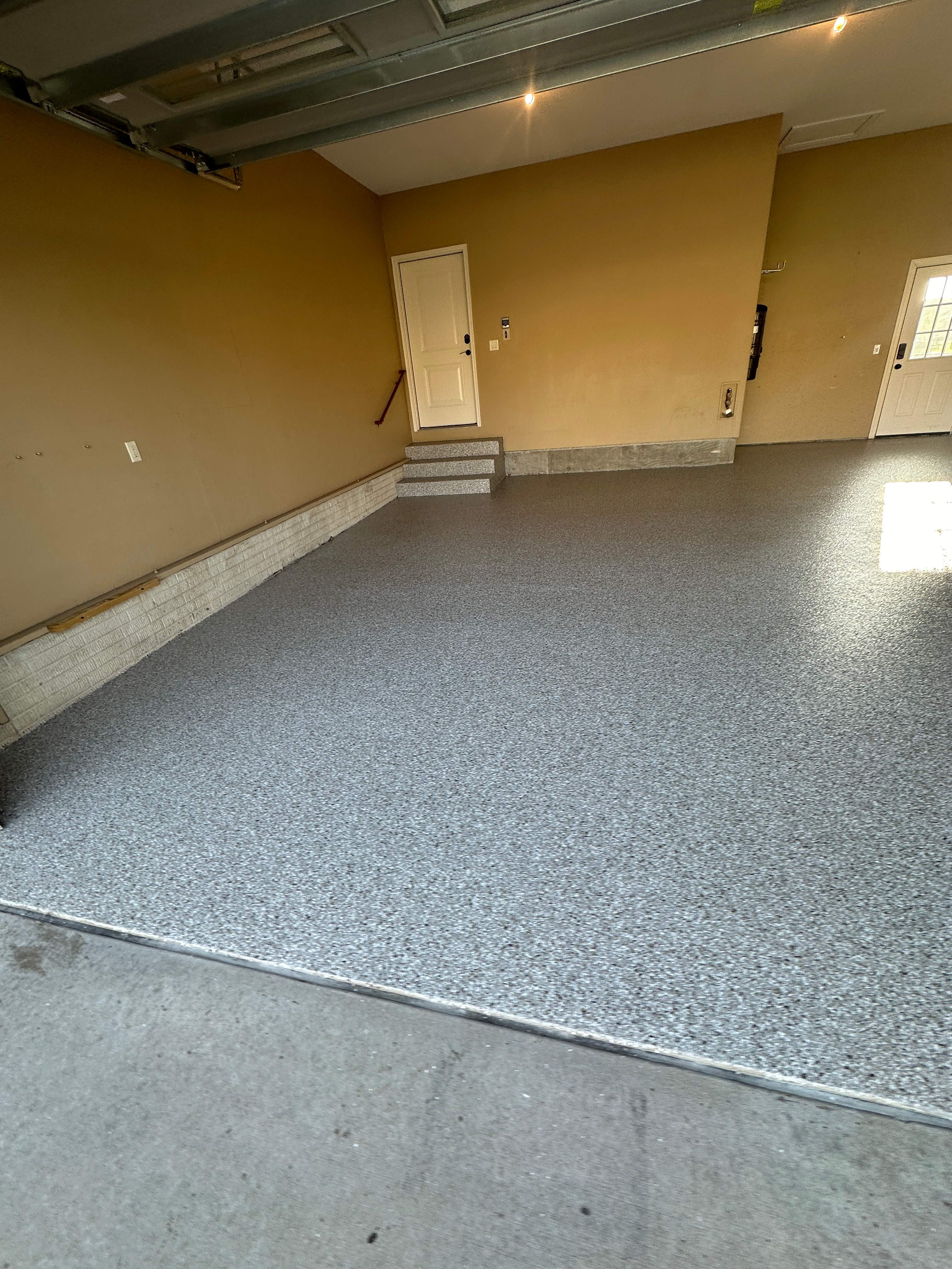 Creekbed Garage Bloomington by Loud Bros