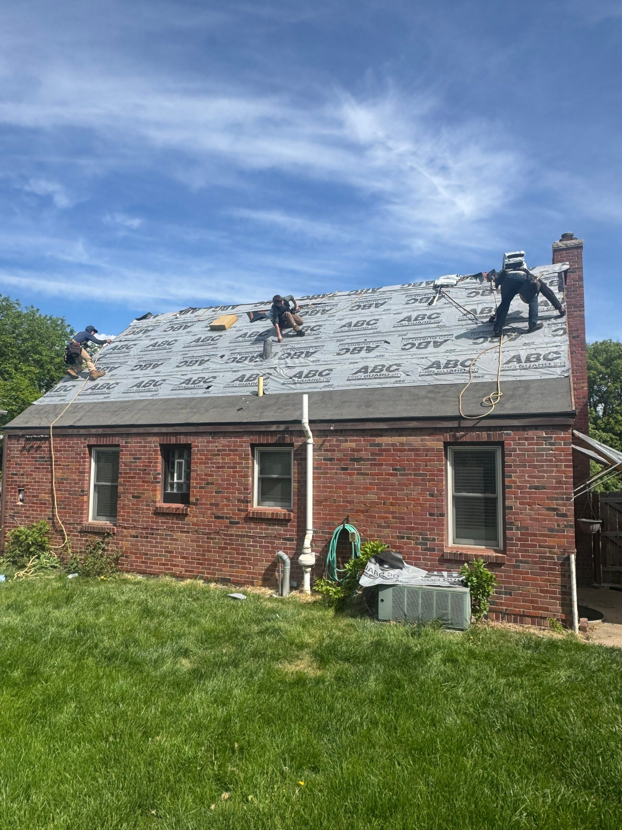 IKO Roof and Seamless Gutters by Lightning Exteriors