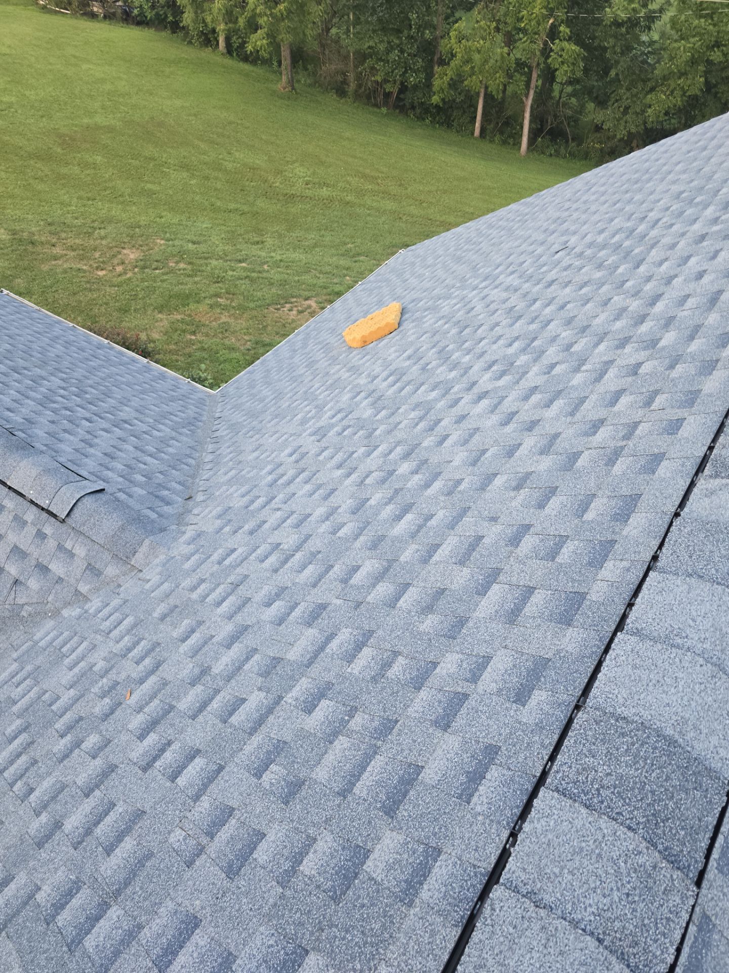 Residential Roofing Installation using GAF Timberline HDZ Charcoal by Rainstoppers Roofing