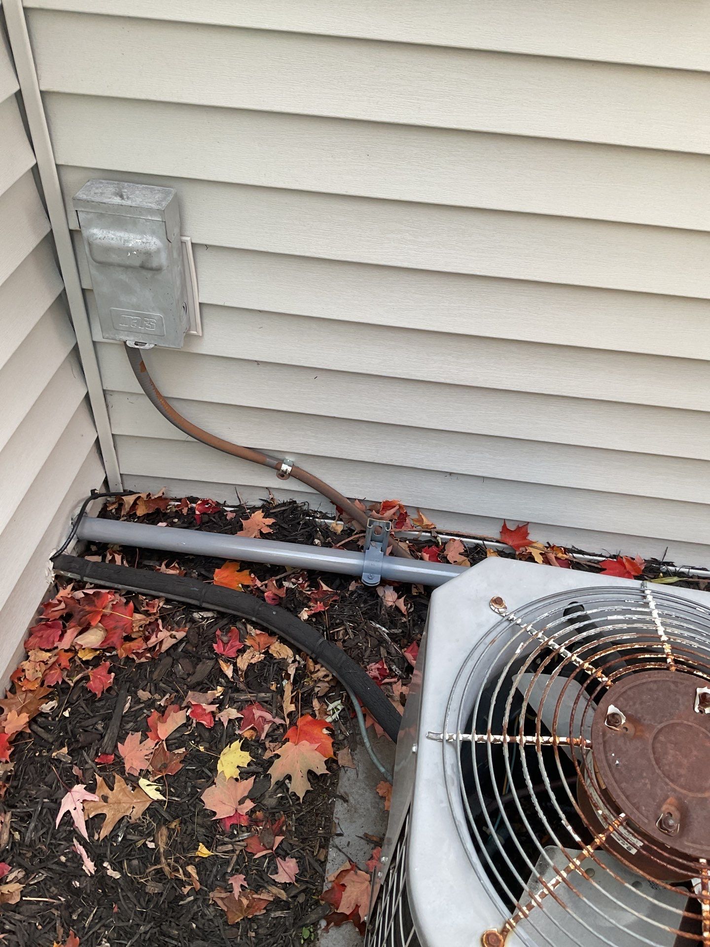 Siding Replacement using Alside Odyssey D4" by 180 Contractors