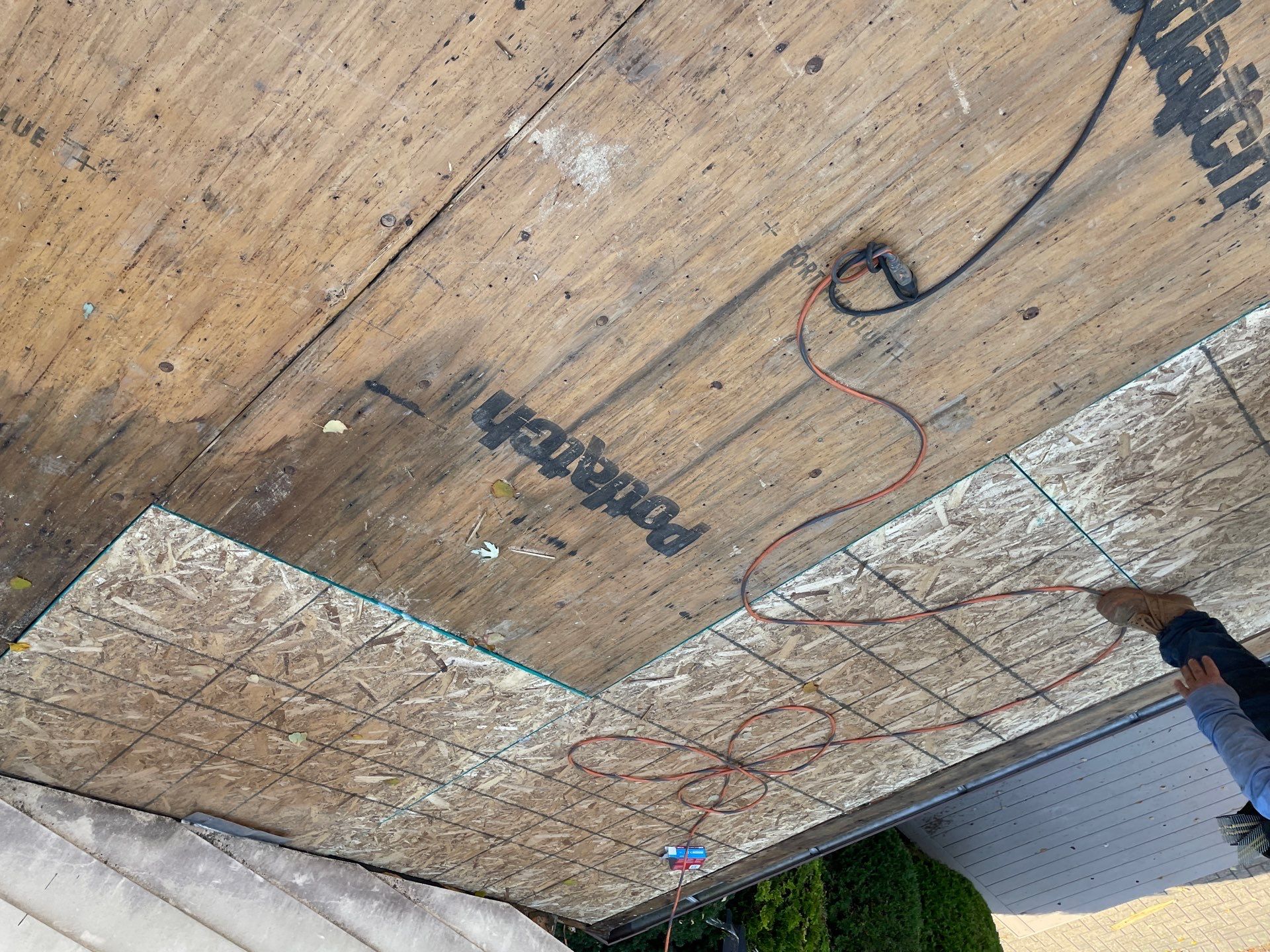Roof Replacement using CertainTeed Landmark by 180 Contractors