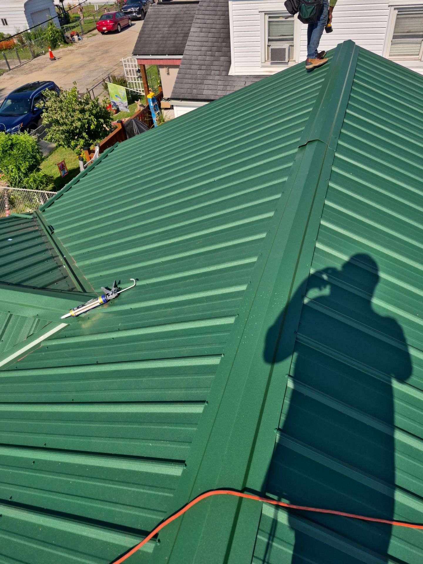 Charleston WV Lifetime Metal Roof Installation – Durable, Energy-Efficient Roofing System by Mr. Roofer