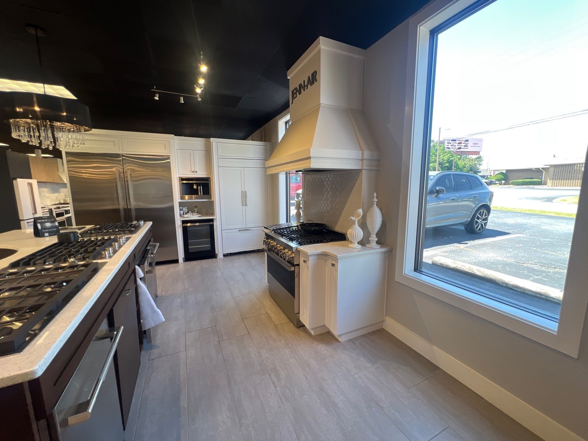 Howard Payne Display by Atlanta Design Group