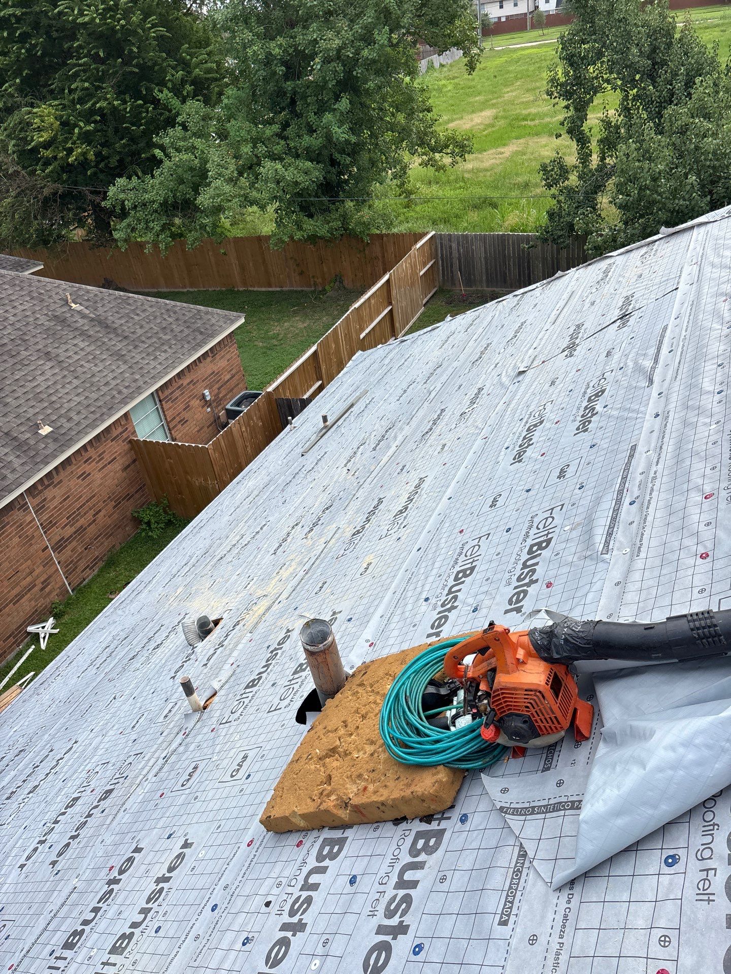 Roof Replacement Missouri City by Roof Repair Company