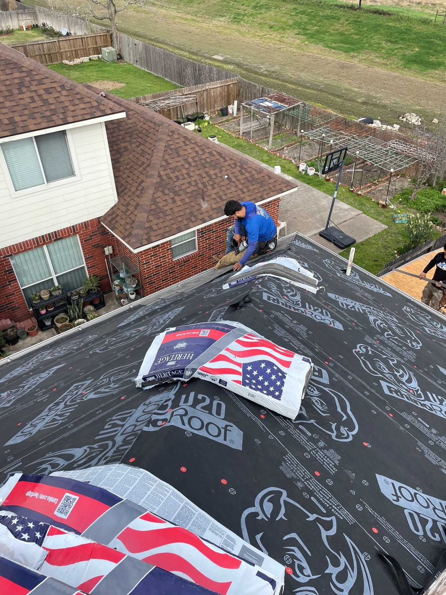 Residential Roofing Installation using Owen's Corning Duration (Lifetime) Shingles by Roof Repair Company