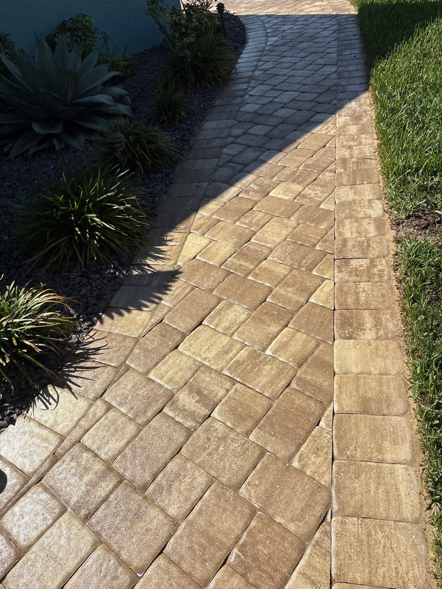 Glossy, 2 Coats Dense Paver  by Wizard Wash
