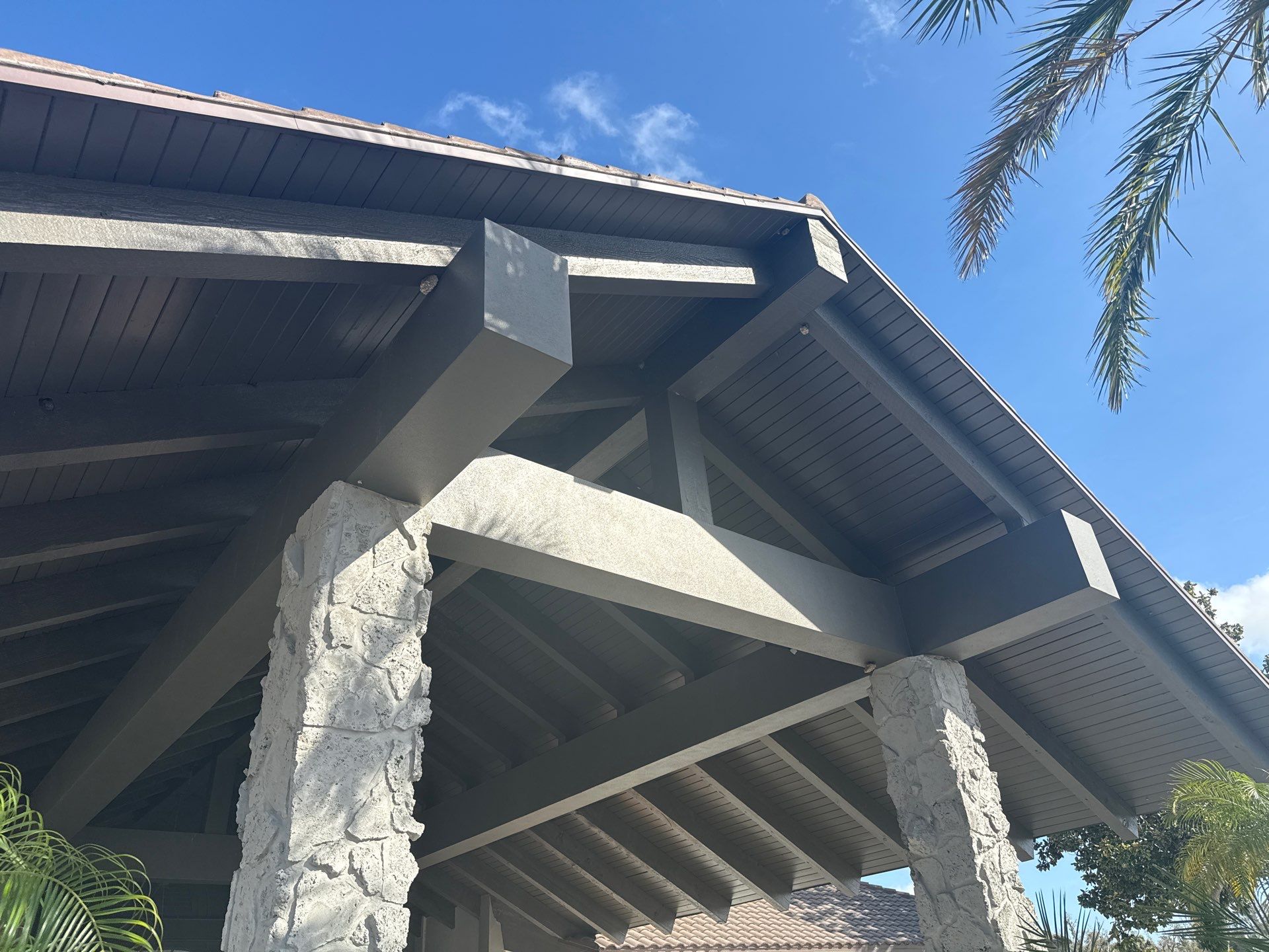 Commercial Entrance Cleaning at The Club at River Wilderness – Parrish, FL by Sunshine AquaWash
