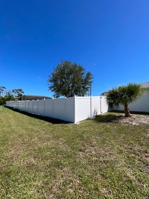 Vinyl Fence Installation using Vinyl Privacy Fence 