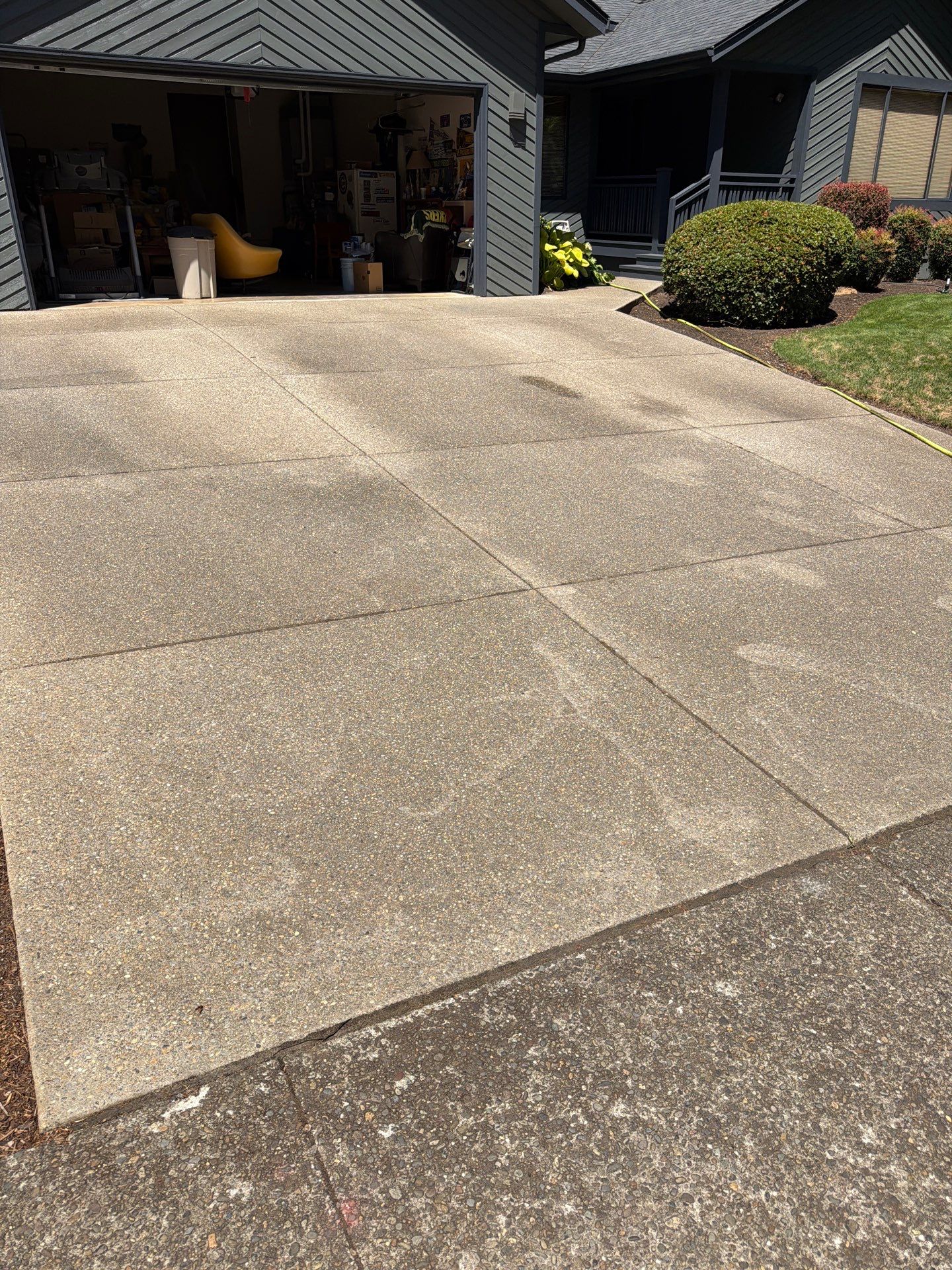 Pressure Washing by Handyman State LLC