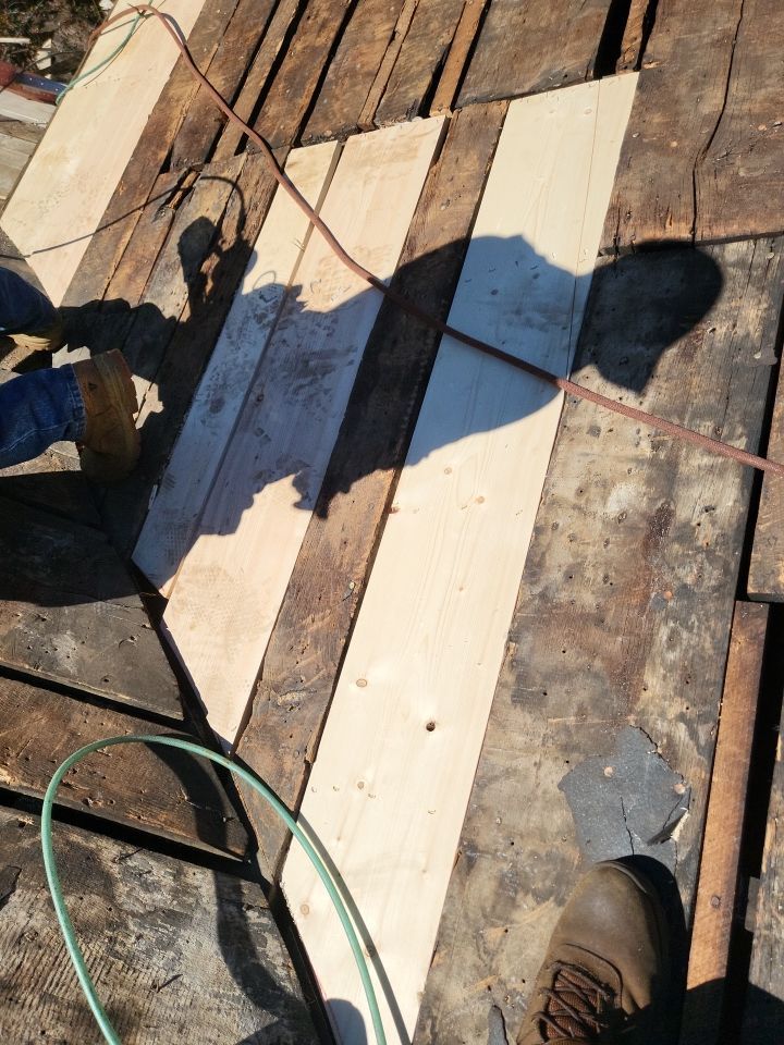 ATLAS PINNACLE COLOR: PRISTINE SCOTCHGARD HEARTHSTONE DRIP EDGE: BLACK by Eagle Eye Roofing