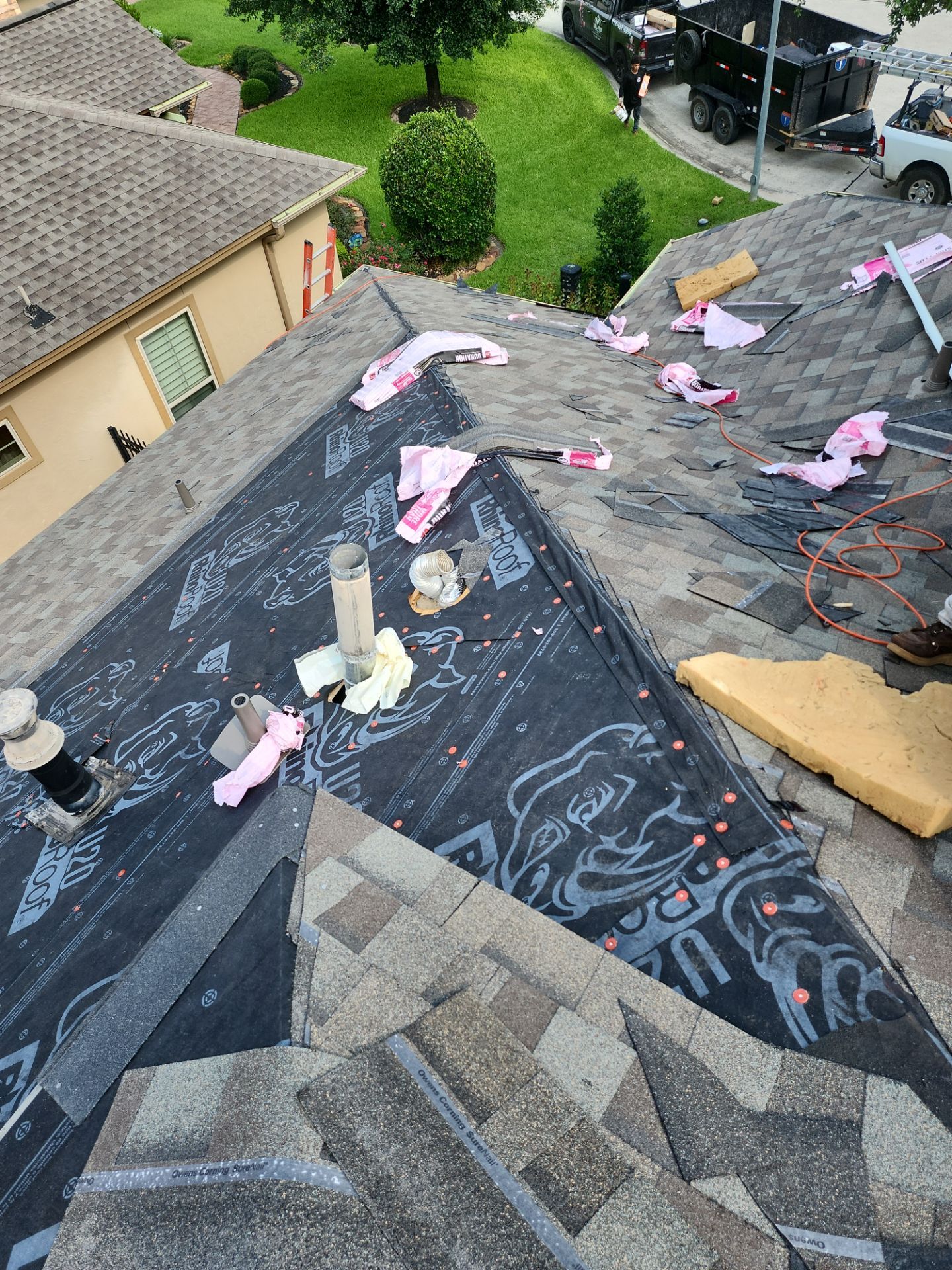 Residential Roofing Installation using Owen's Corning Duration (Lifetime) Shingles by Roof Repair Company
