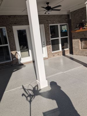Patio Floor Coating using Quartzite