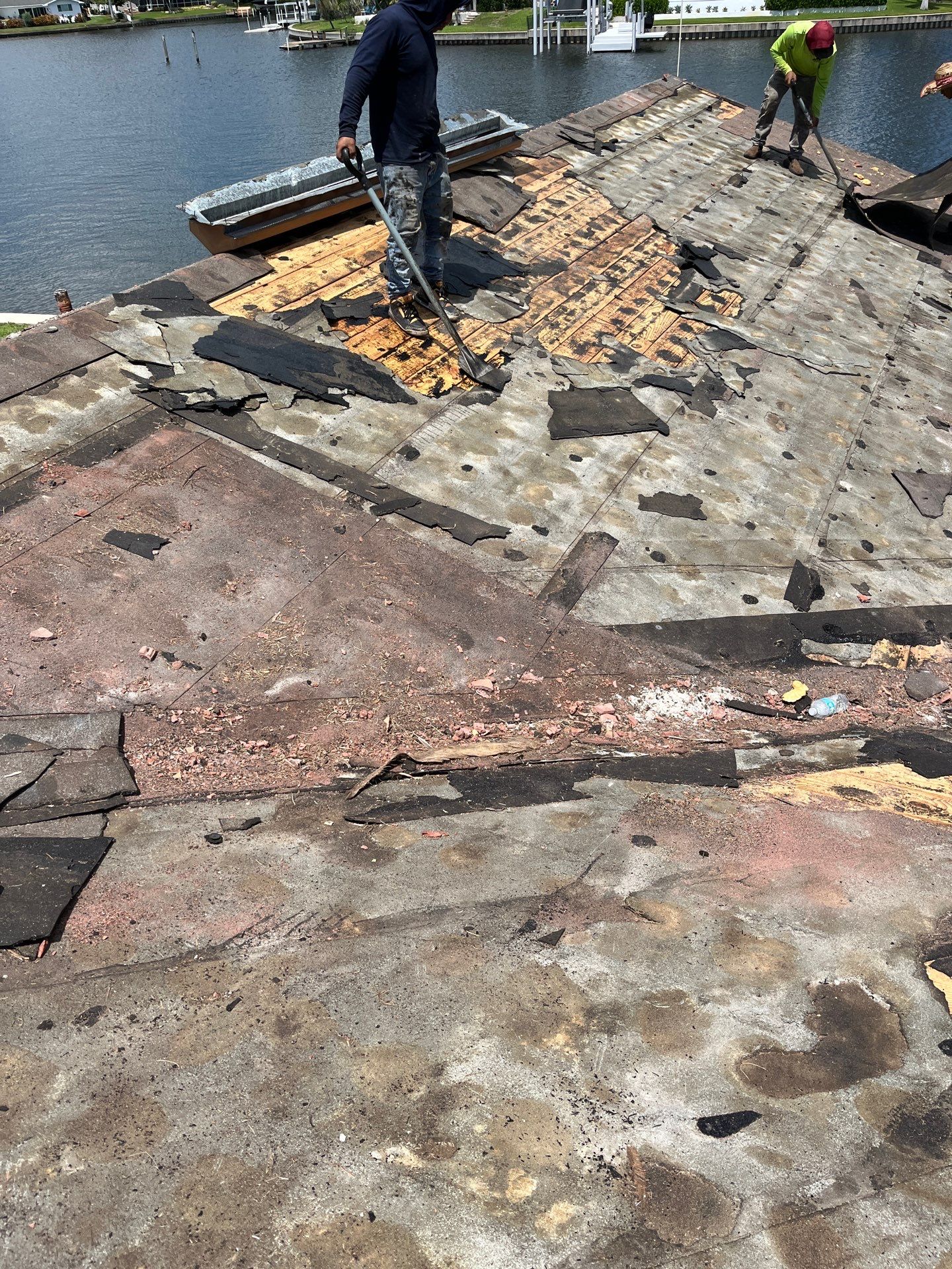 Project in St. Petersburg 33703 by Mitchell Roofing Company LLC 