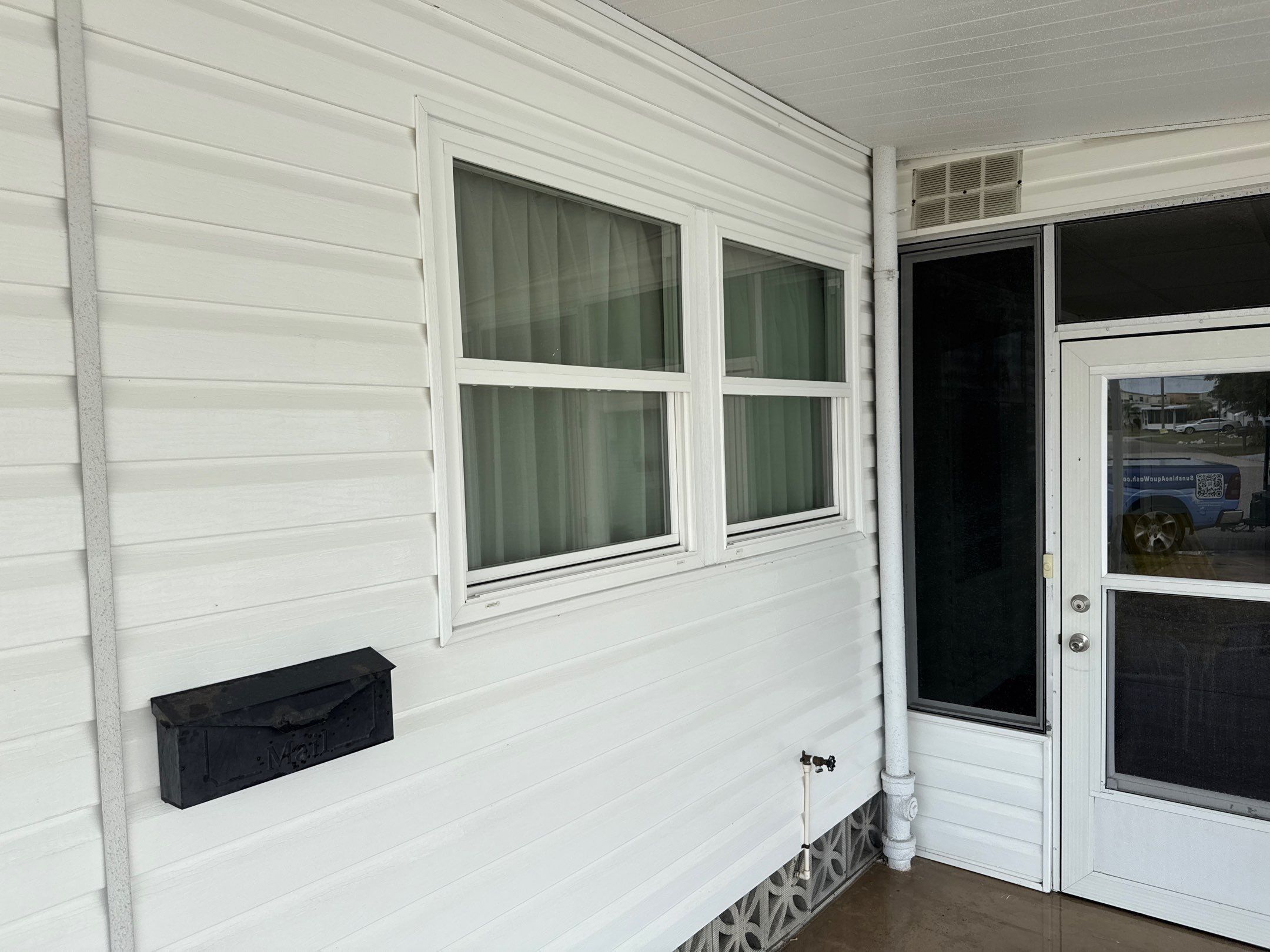 Mobile Home Soft Wash in Desoto/Tidevue Estates – Ellenton, FL by Sunshine AquaWash