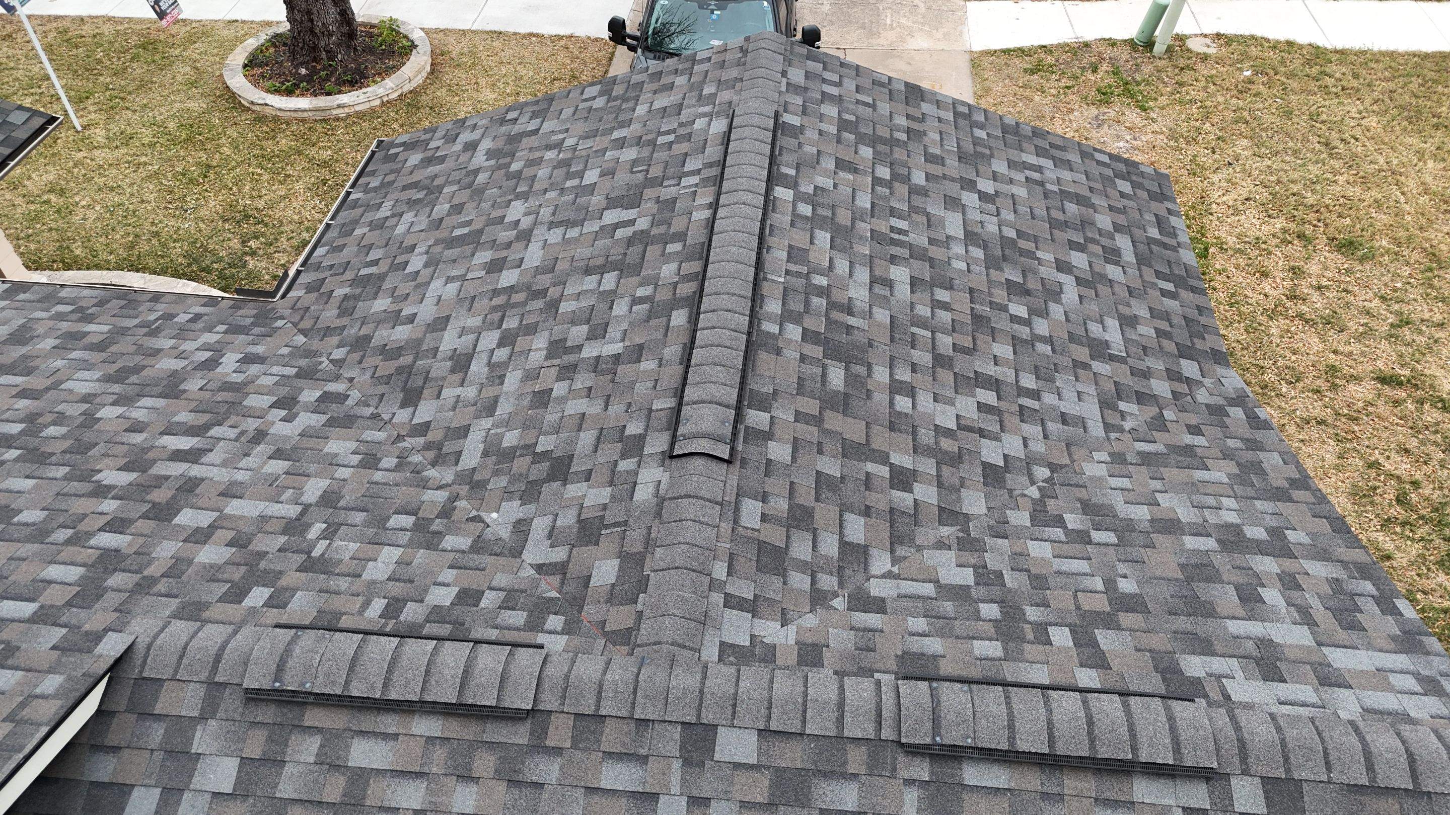 Williamsbur Gray - Owens Corning TruDefinitios Duration + Dark Bronze -  L&A Metals by RoofsOnly.com