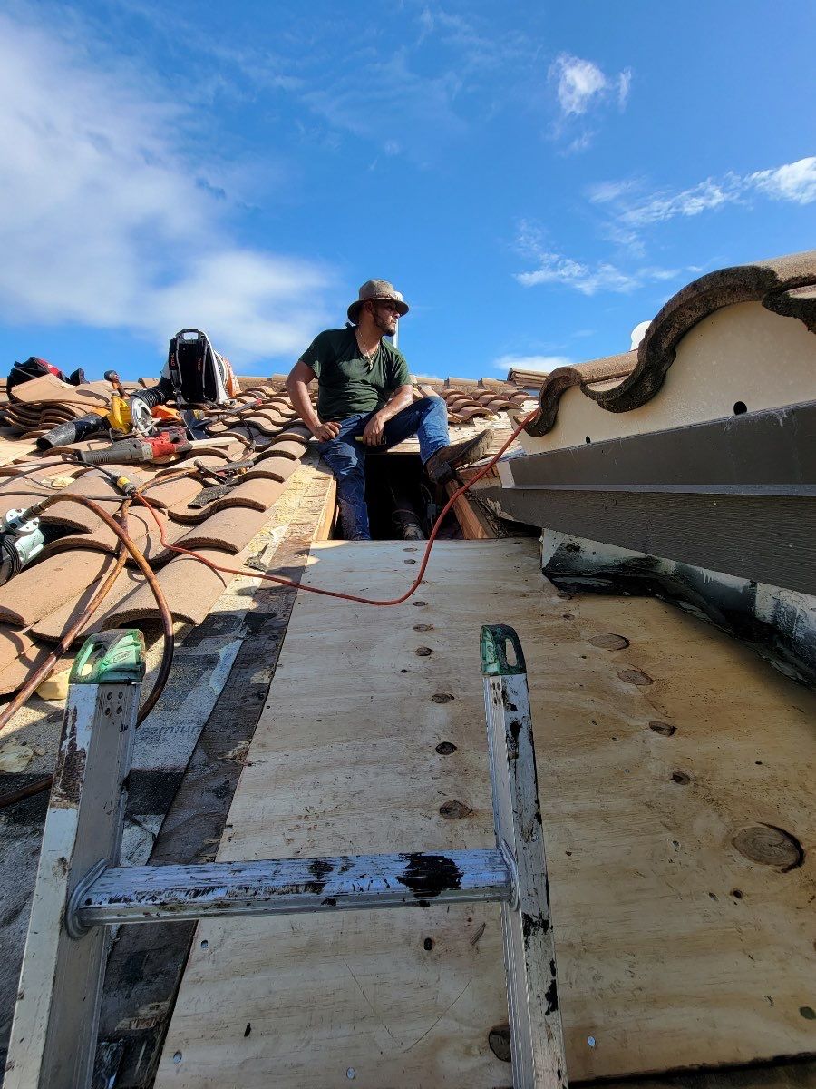 SW 8th St, Plantation, FL by G&J Roofing 