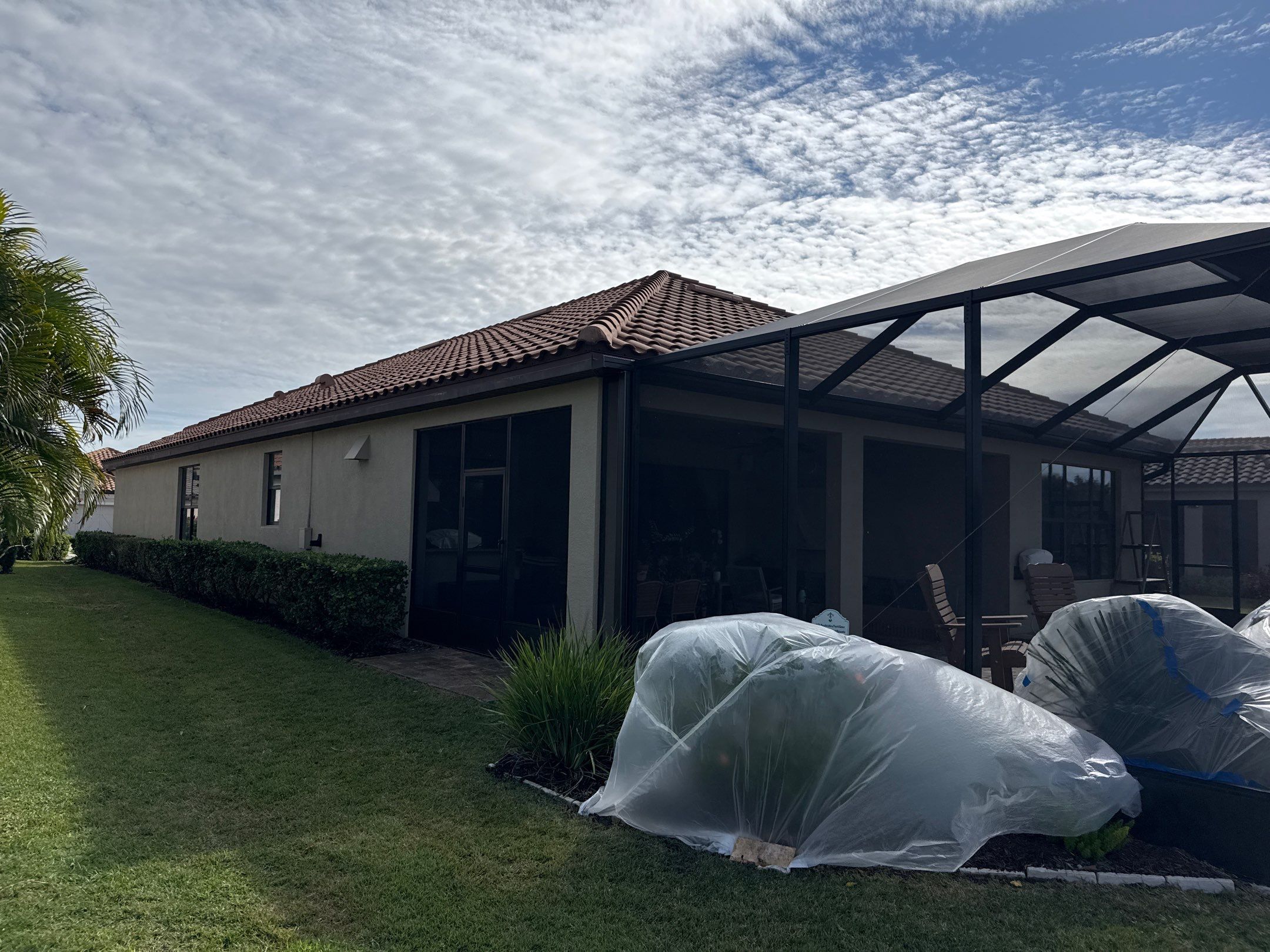 🌿 Tile Roof Cleaning in Lakewood Ranch — Safe for Plants & Tortoise-Friendly! 🐢✨ by Sunshine AquaWash