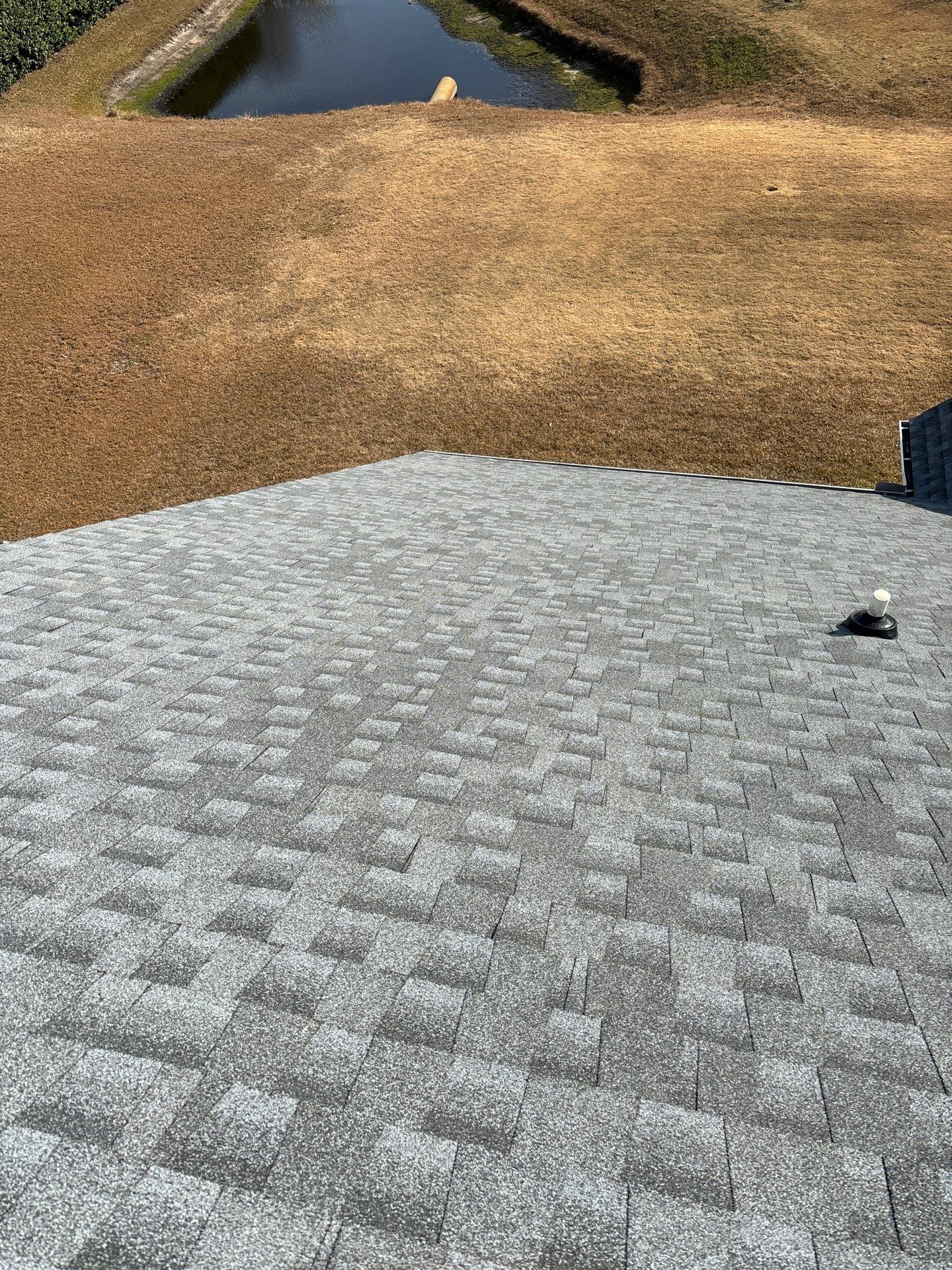 GAF HDZ - Oyster Grey by Linta Roofing