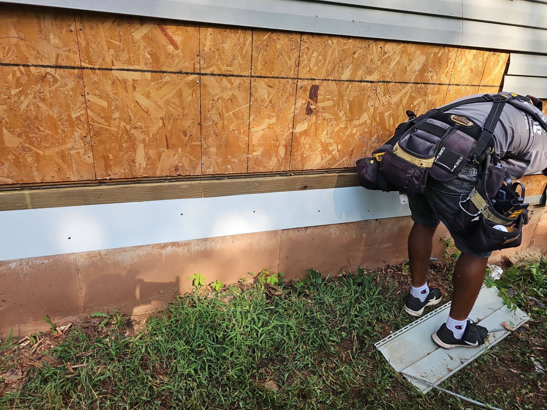 Expert Siding Repair and Structural Restoration – York, PA by Bealing Roofing & Exteriors