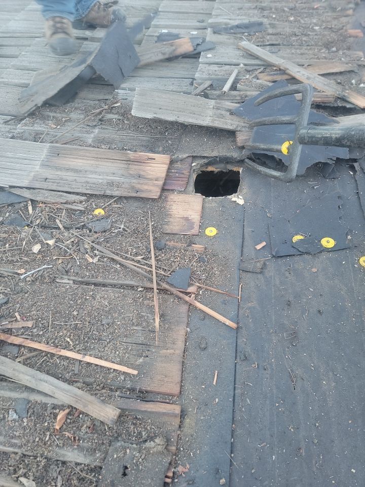 Residential Roofing Installation using GAF Grand Canyon Premium Shingle by The Roof Doctor