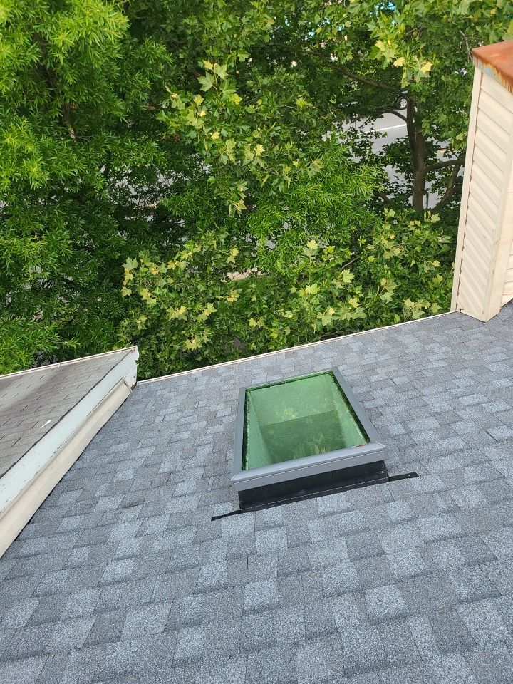 Sterling: CertainTeed Landmark Designer Shingles in Pewter by RM Banning, Inc.