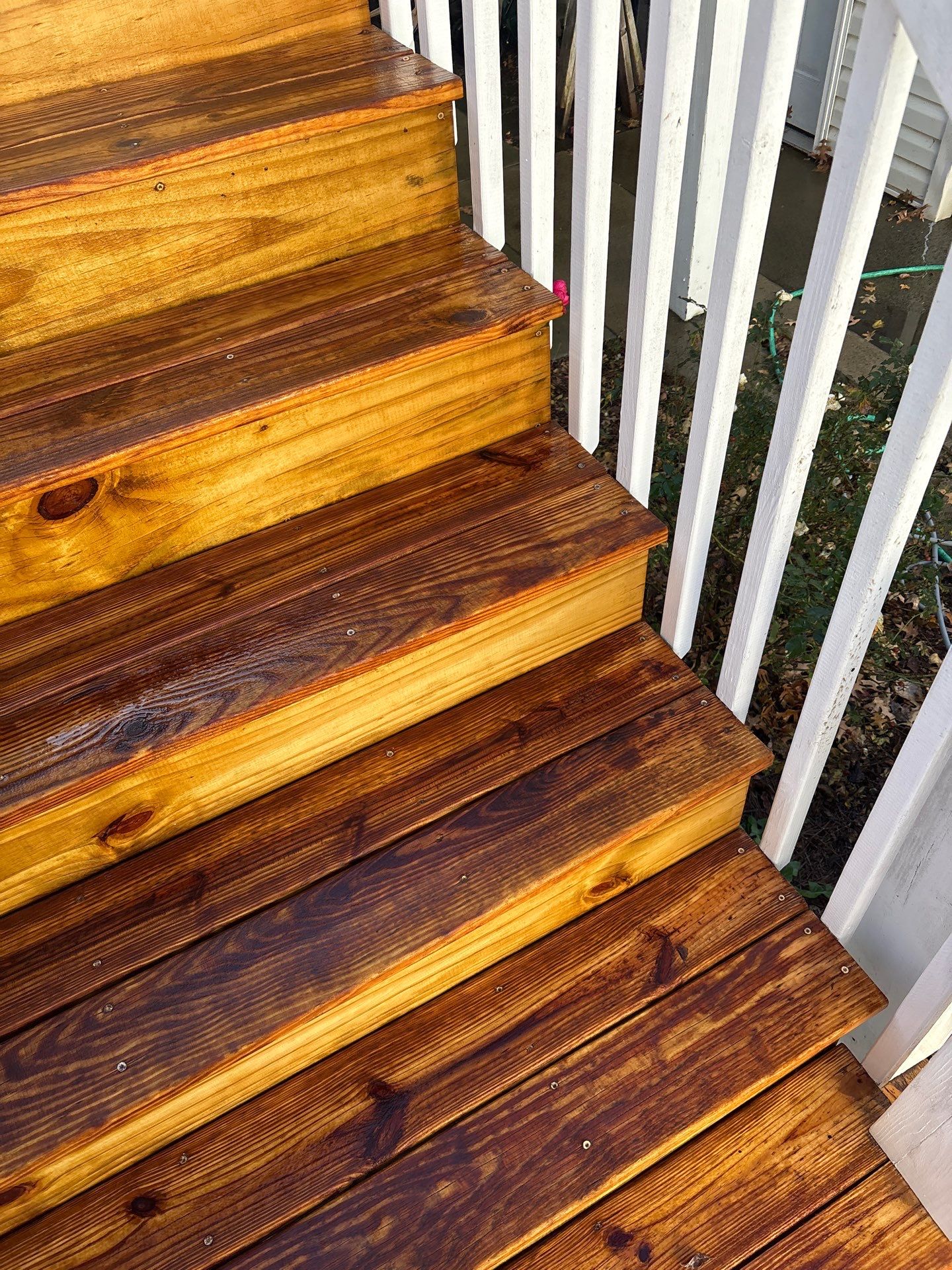 Wood Deck using Wood Sealant by DuraSeal