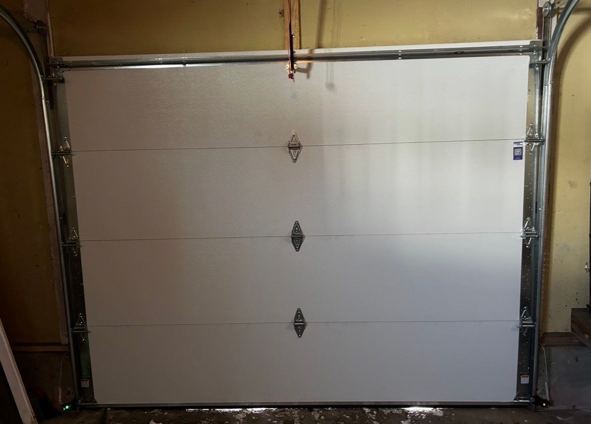 Door Installation using Raynor Encore Garage Door by Keene Door