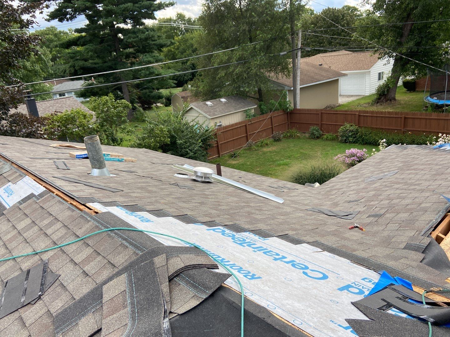 Roof Replacement using CertainTeed Landmark by 180 Contractors