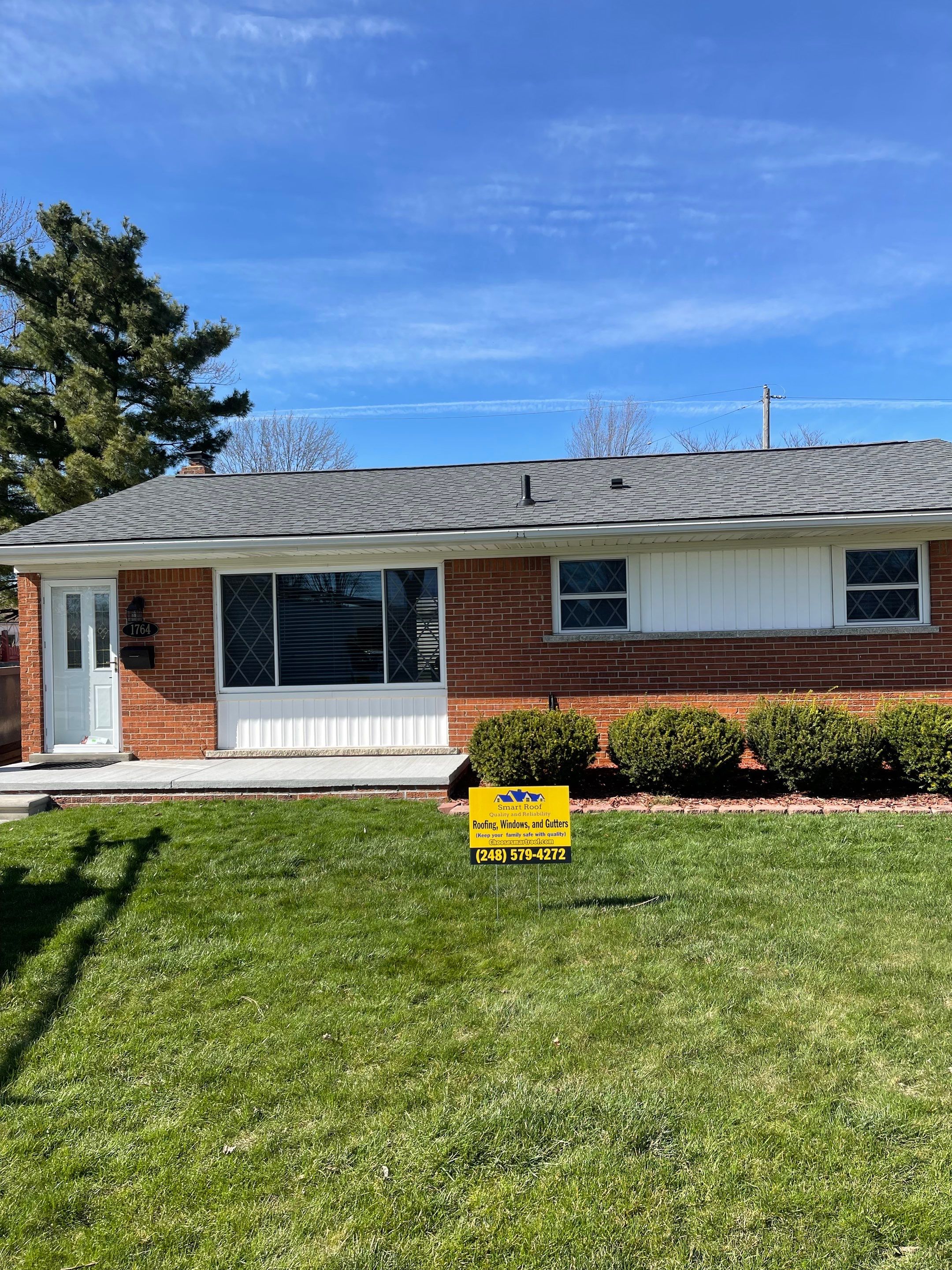 Window Installation using Replace windows  by Smart Roof