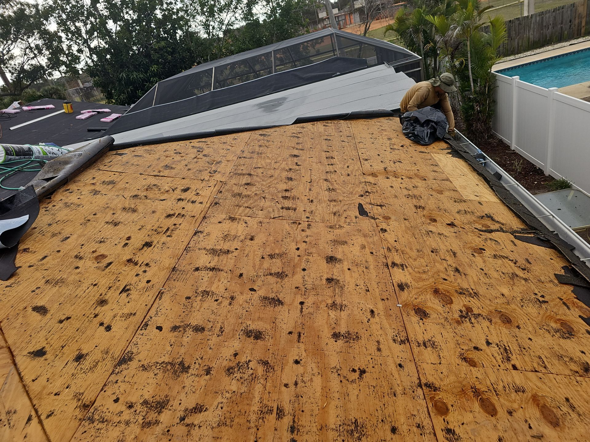 Project in Seminole 33772 by Mitchell Roofing Company LLC