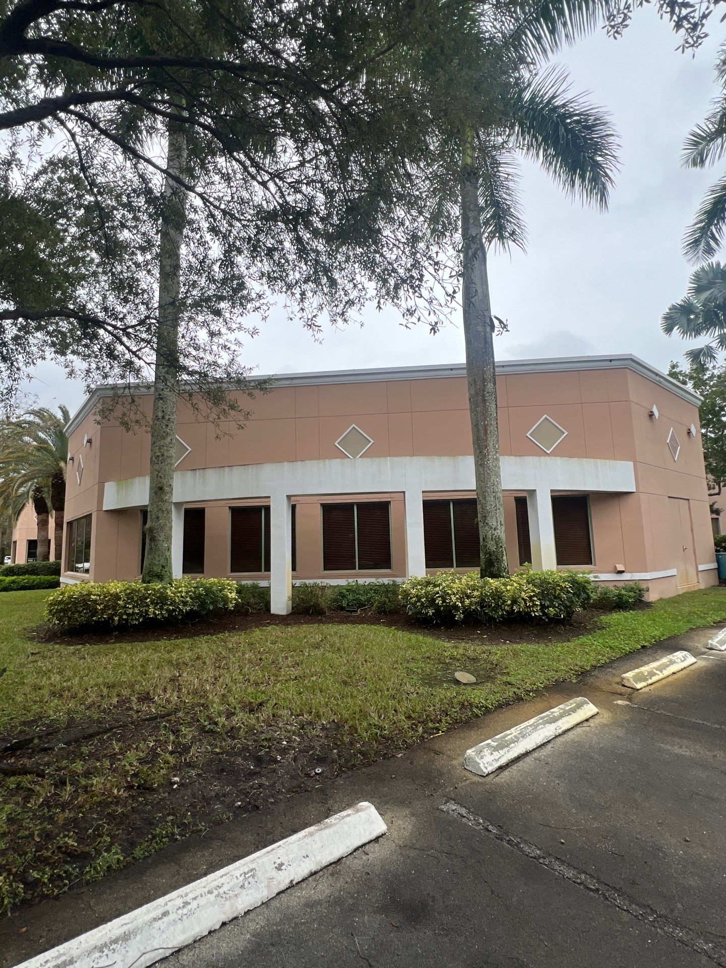 ML PLAZA LLC by Souffront Construction & Engineering