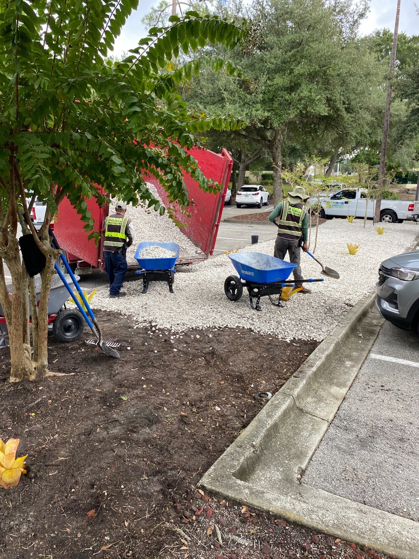 Simonic II | Business Complex Landscape by ProGreen Services