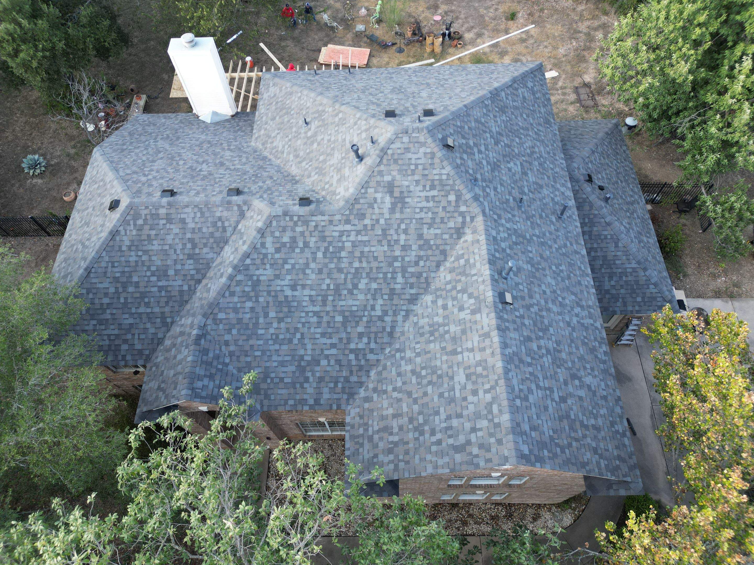 Williamsburg Gray - Owens Corning TruDefinition Duration by RoofsOnly.com