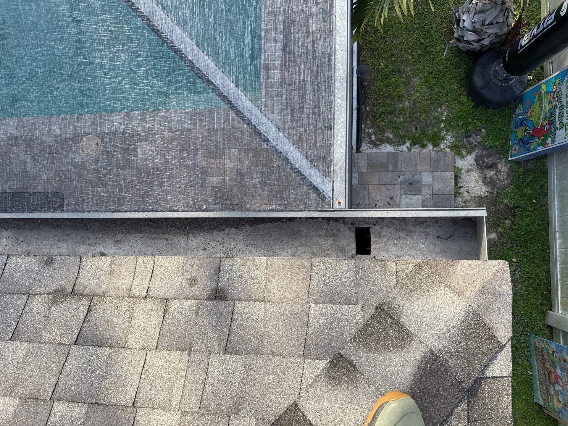Gutter Cleaning Over Screen Enclosure β Greenbrook Village, Lakewood Ranch, FL by Sunshine AquaWash