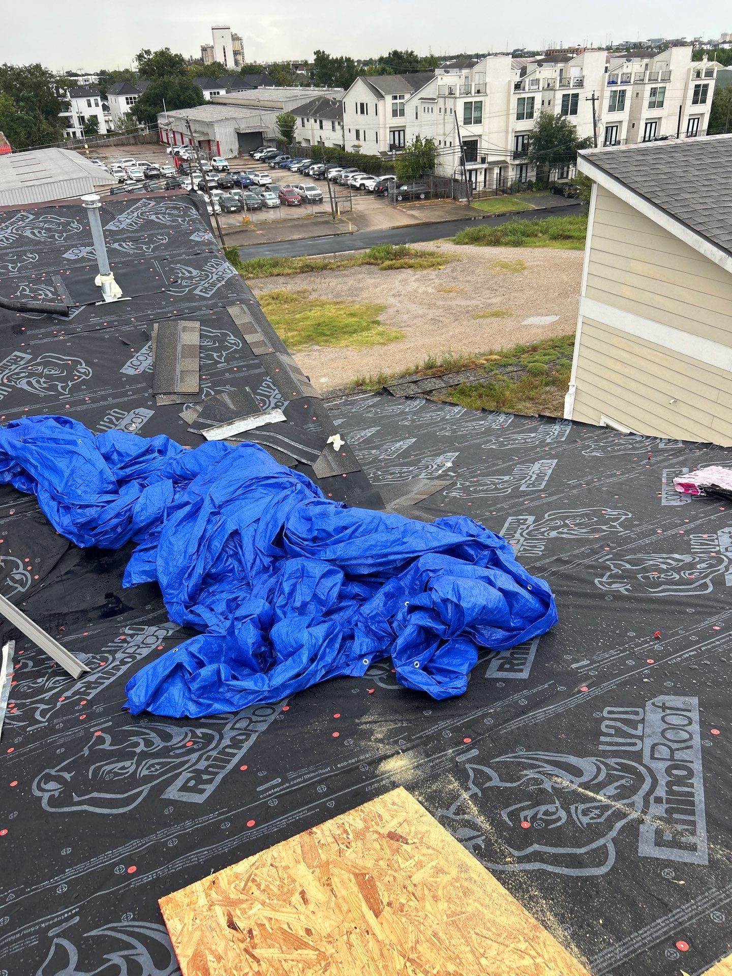 Residential Roofing Installation using Owen's Corning Duration (Lifetime) Shingles by Roof Repair Company