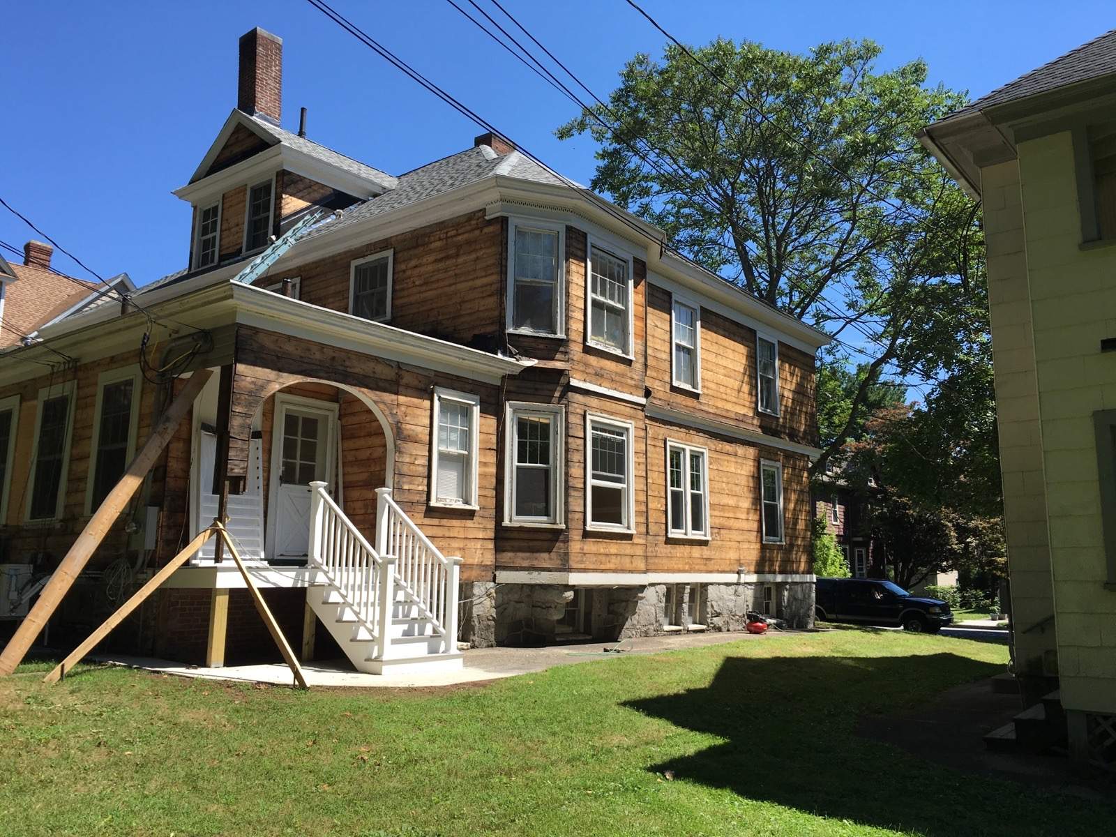 Siding Installation using CertainTeed by UBrothers Construction