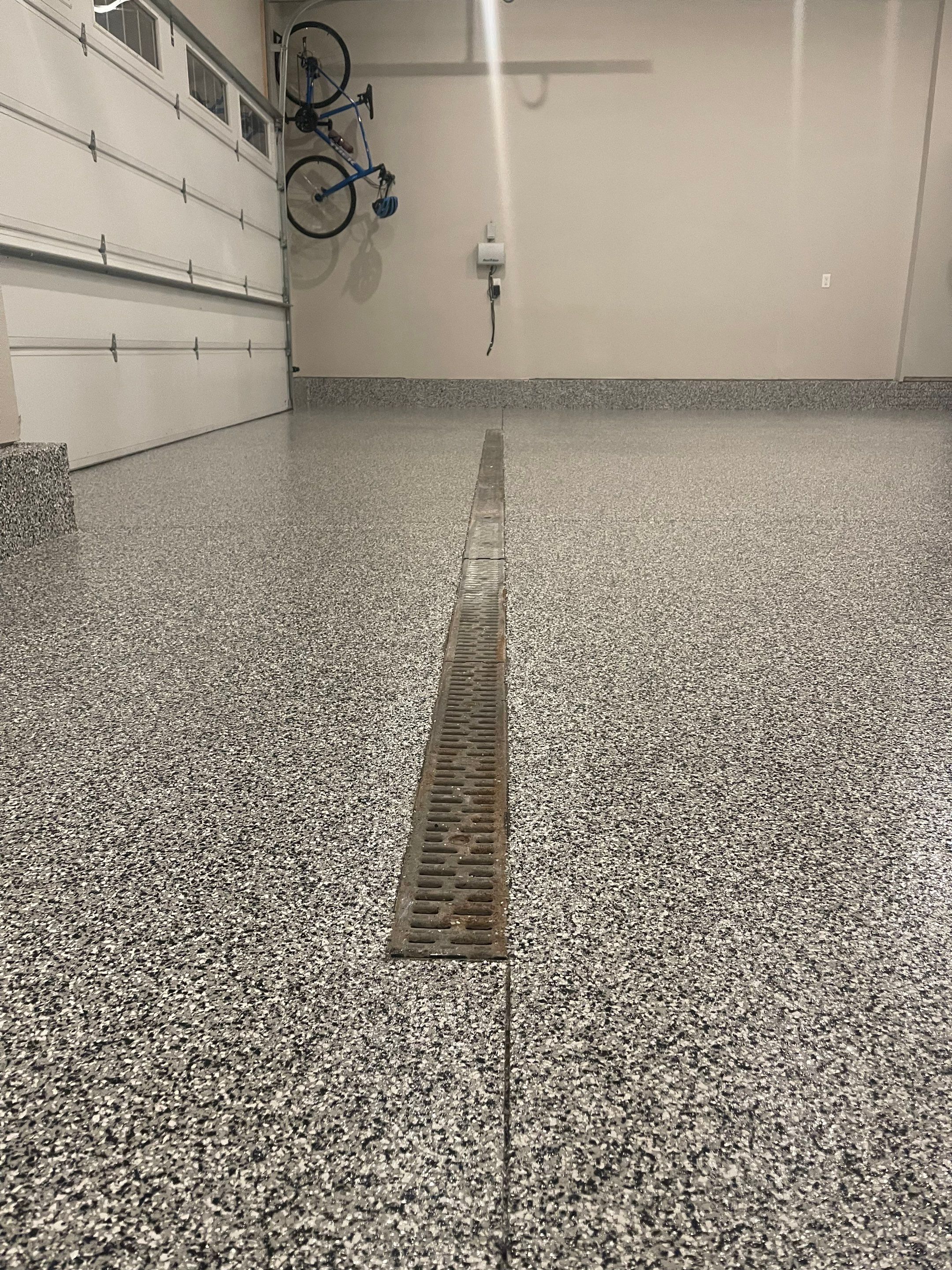 Garage using Domino  by Select Painting, Coatings & Garage Cabinets