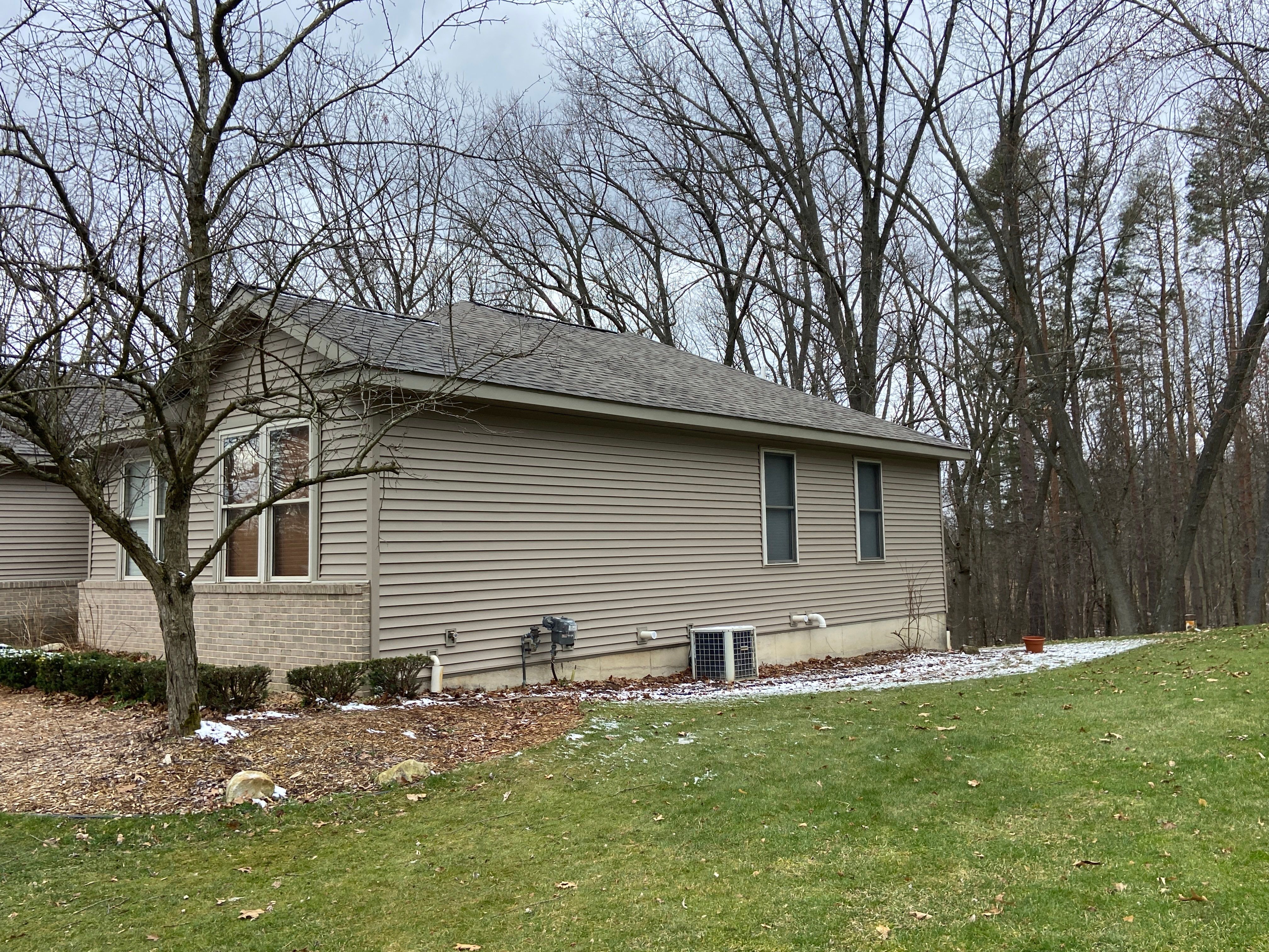 Siding Replacement using Certainteed Restoration Classic D4 by 180 Contractors
