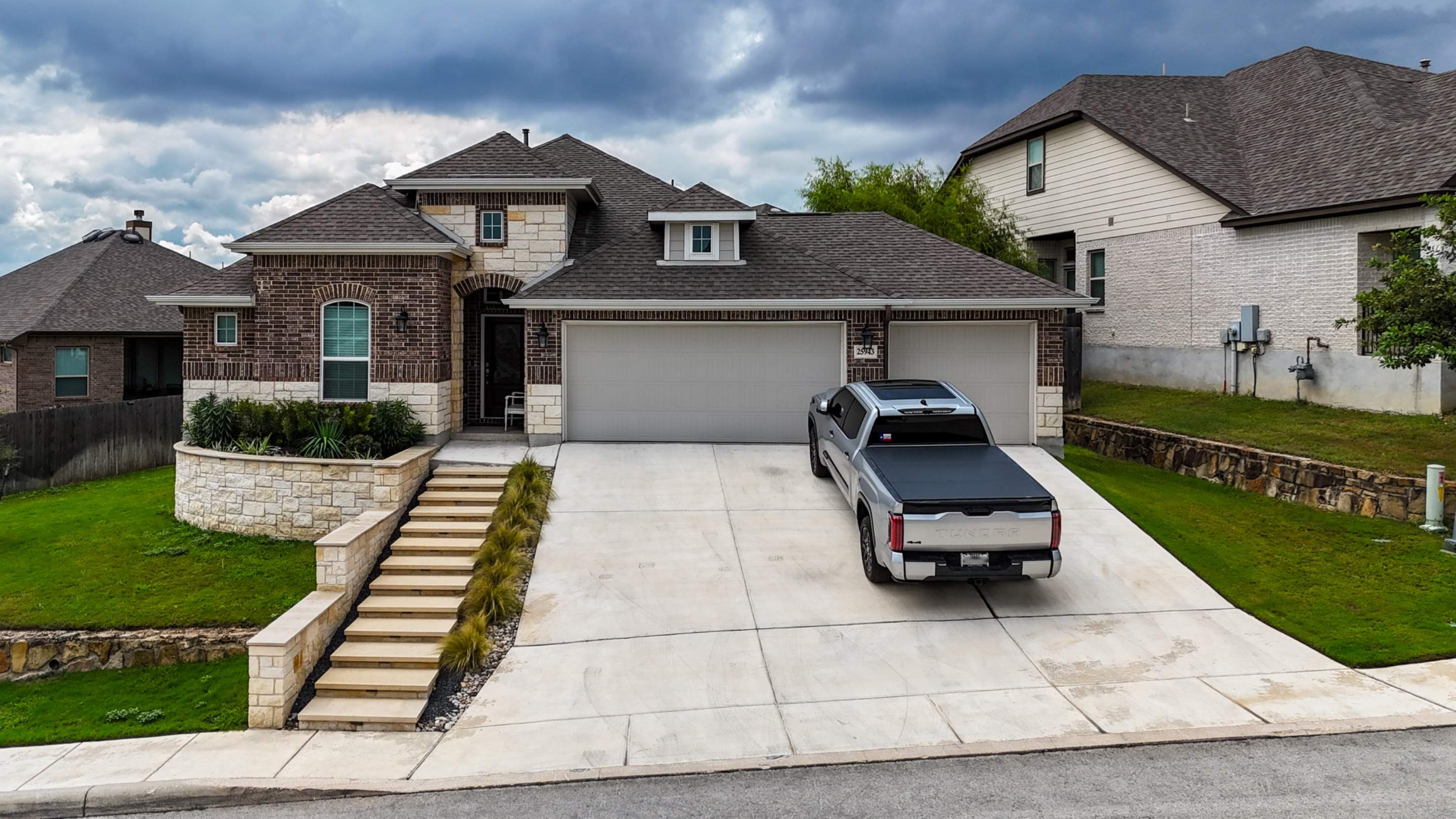 Indian Springs Preserve - San Antonio, TX by Hole In One Lawns, LLC