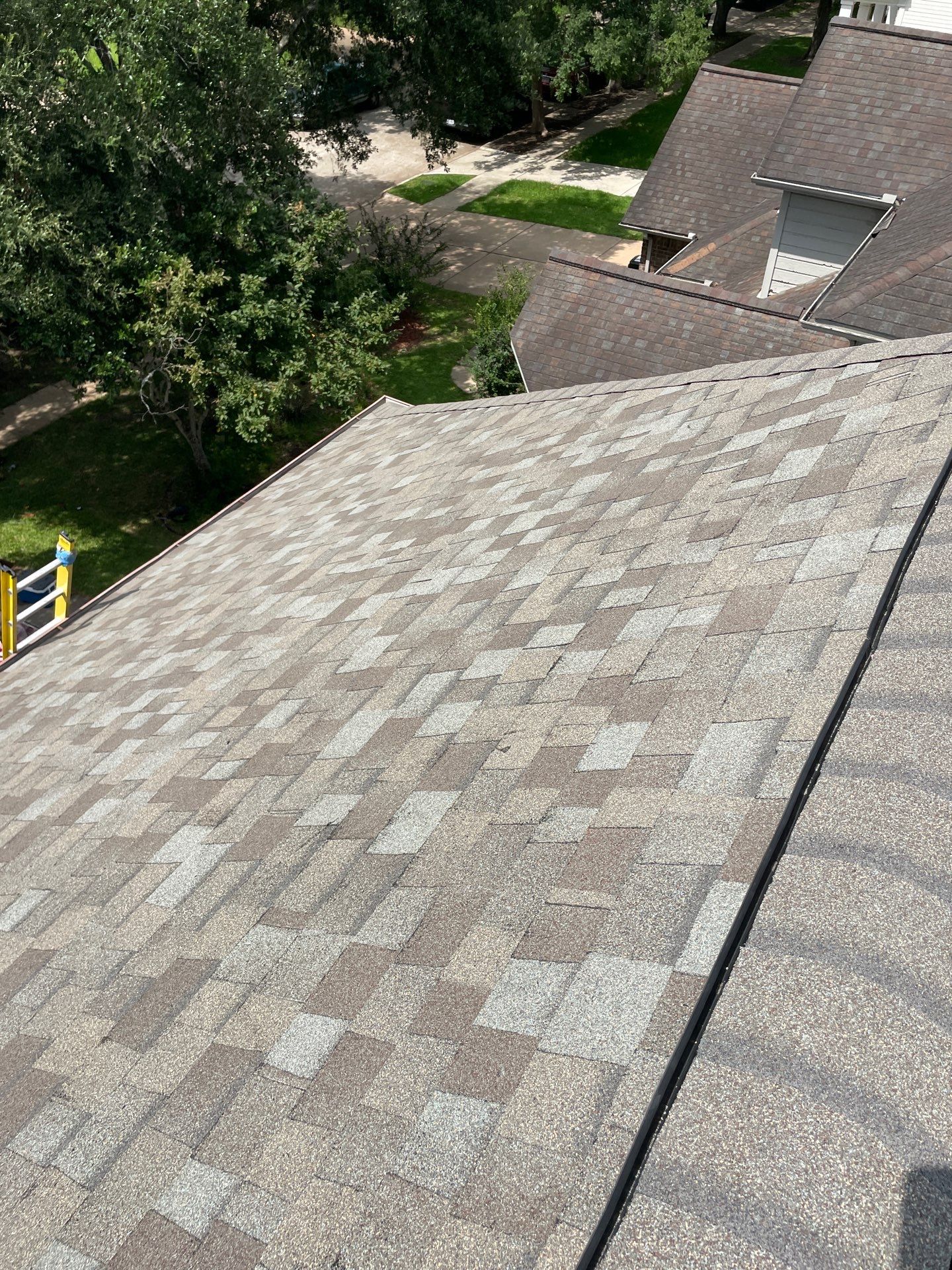 Residential Roofing Installation using Owen's Corning Duration (Lifetime) Shingles by Roof Repair Company